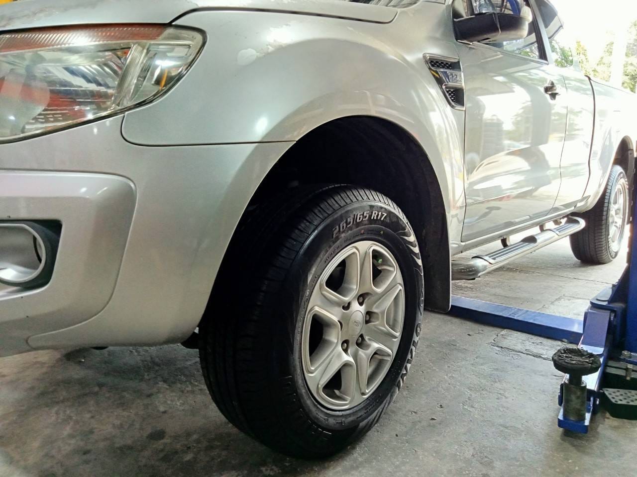 เปลี่ยนยาง🚘 #FORD_RANGER #มั่นใจใช้ยางโอตานิ 🛞 ￼#OTANI #SA1000 265/65R17