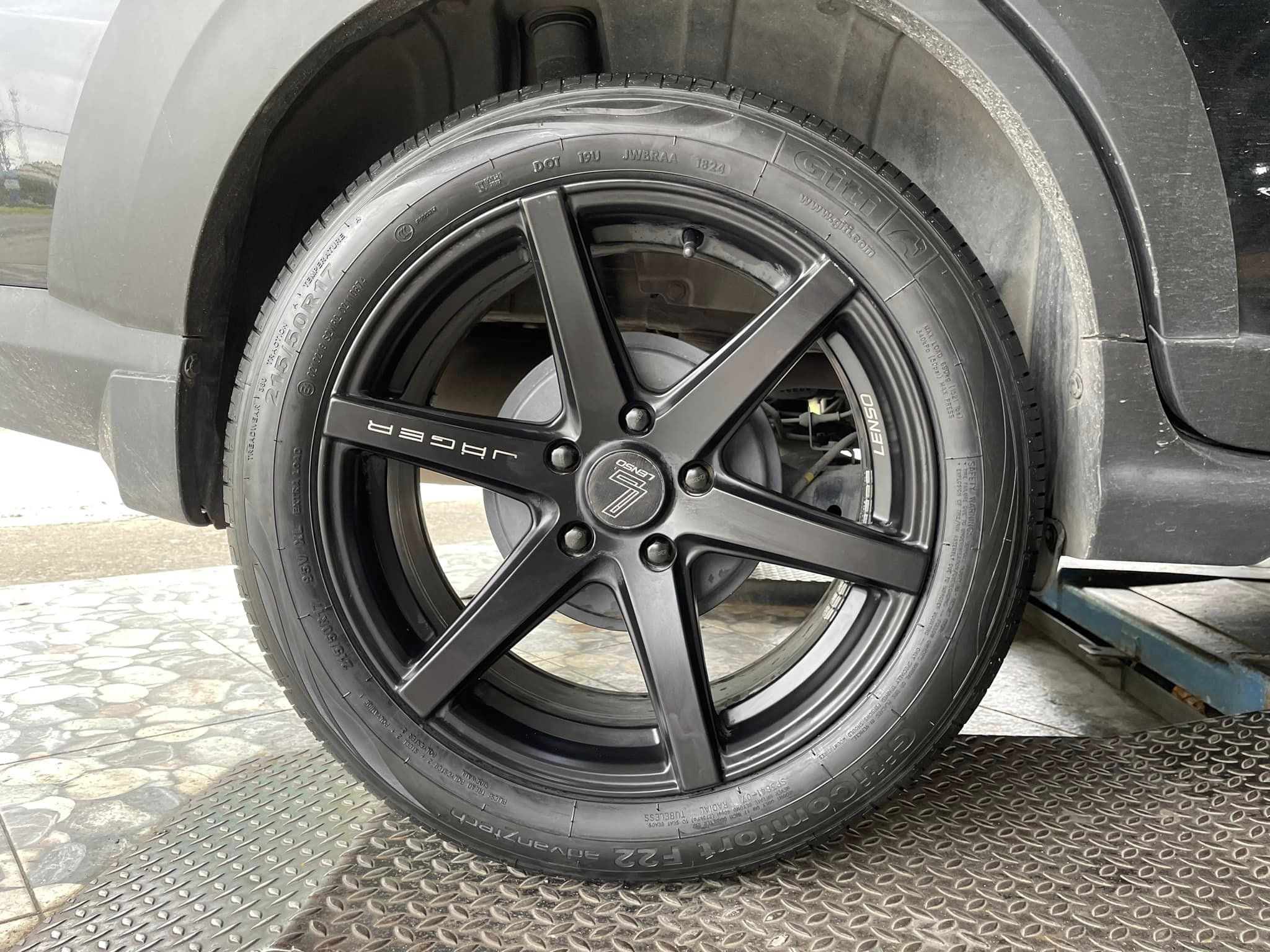 #SUZUKI_XL7❤️ #GITI_COMFORT F22 215/50R17