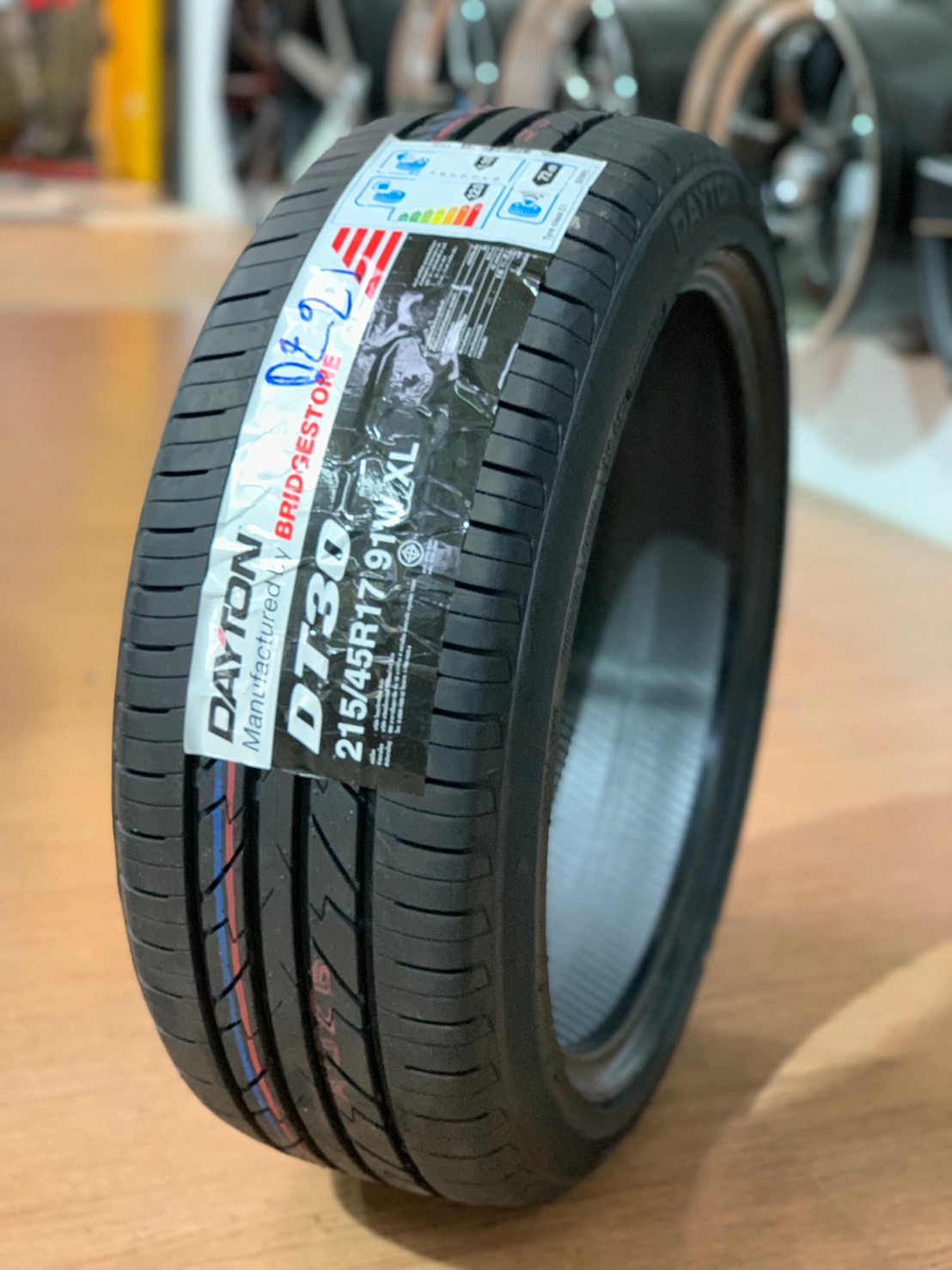 215/45R17 DAYTON BY Bridgestone ยางคุณภาพดีมาตรฐานผลิตโดยบริสโตน ยางใหม่ปี2021