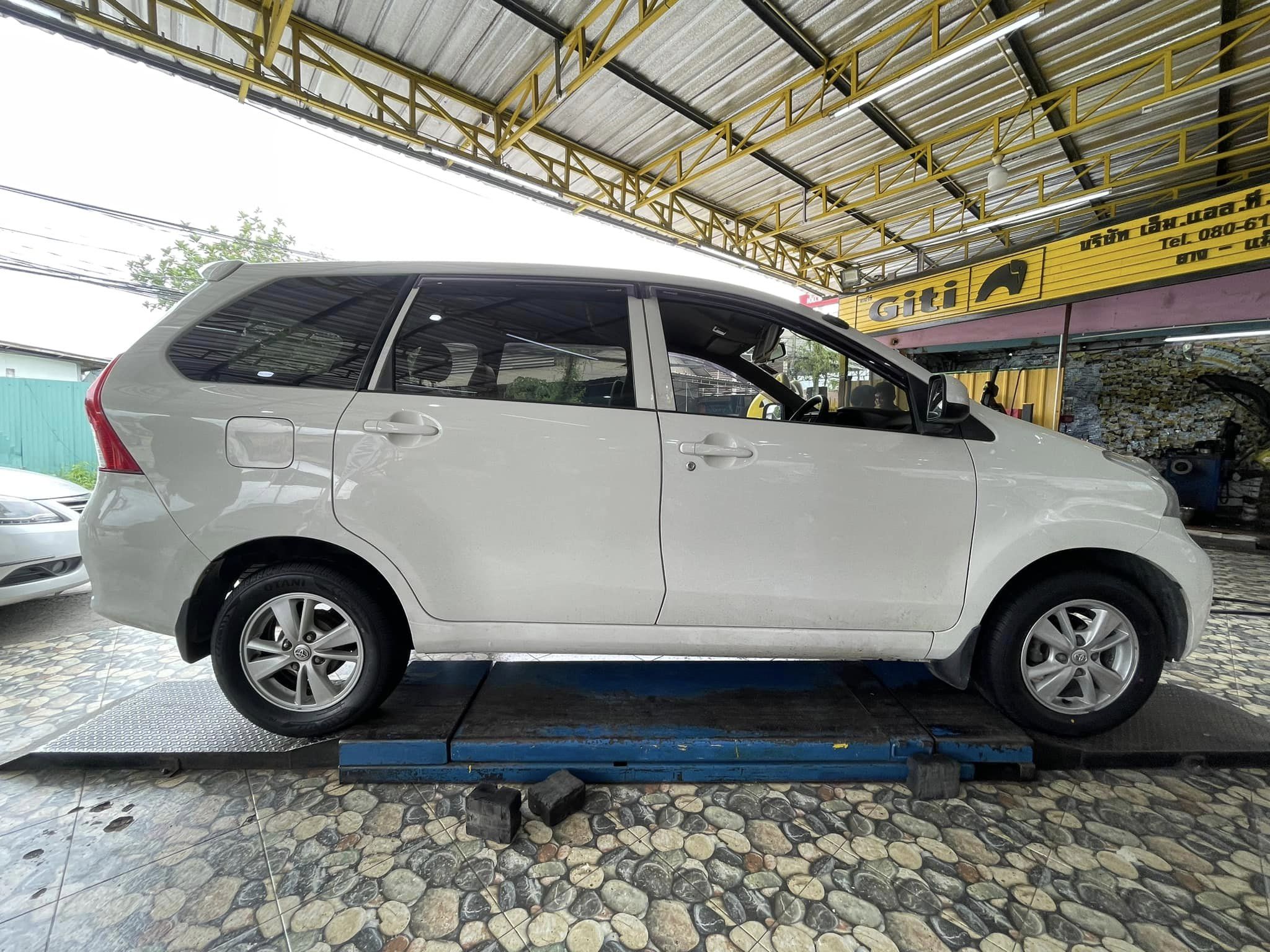 🚘 #TOYOTA_AVANZA🛞 🛞#OTANI #EK2000 🛞195/65R15 🛞