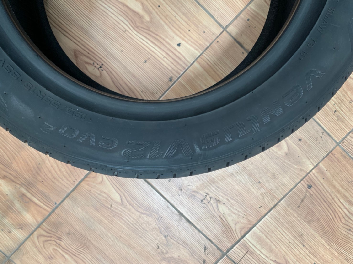 HANKOOK Ventus V12 evo2 195/55R15 ยางสปอร์ต คุณภาพดี นุ่มเงียบ ยางใหม่ปี2020