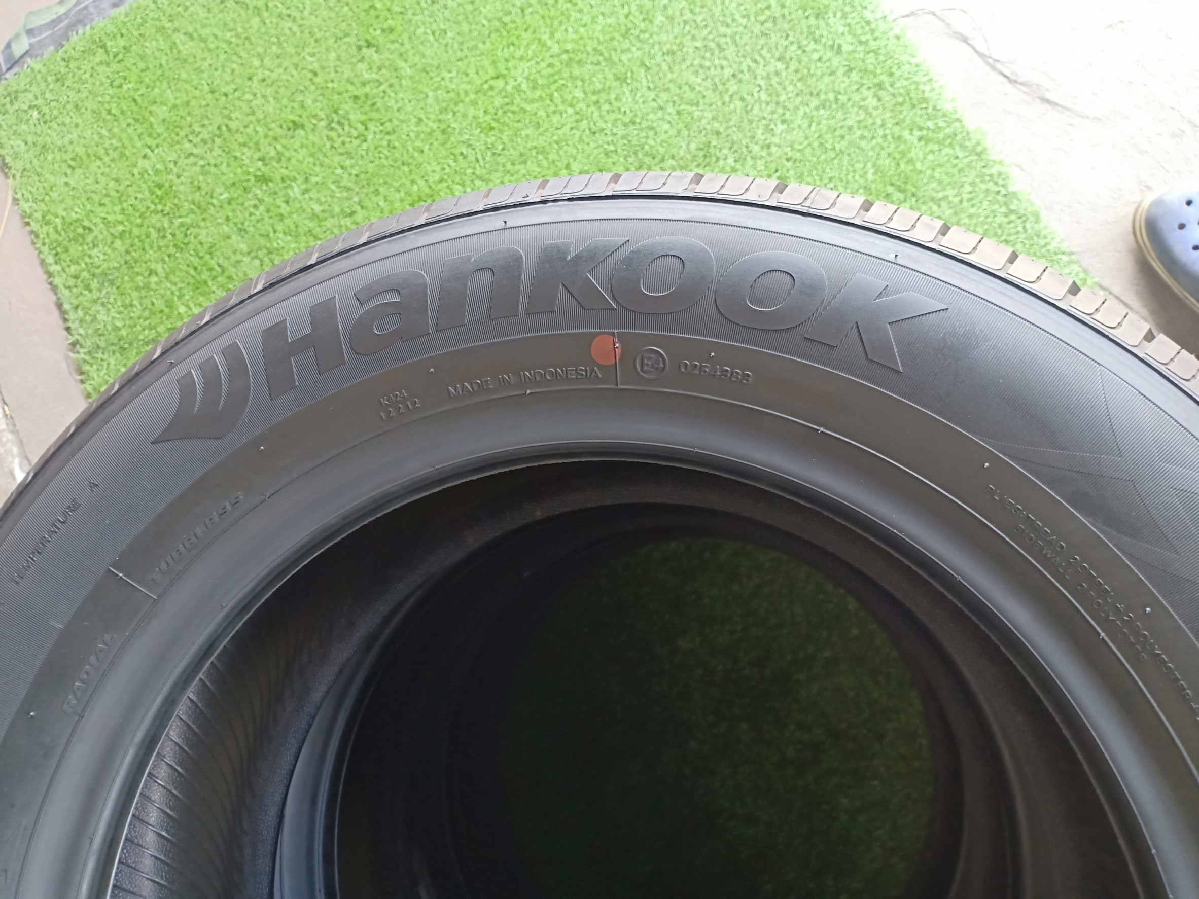 ยางใหม่ Hankook Optimo ME02 215/60R16 ยางปี17