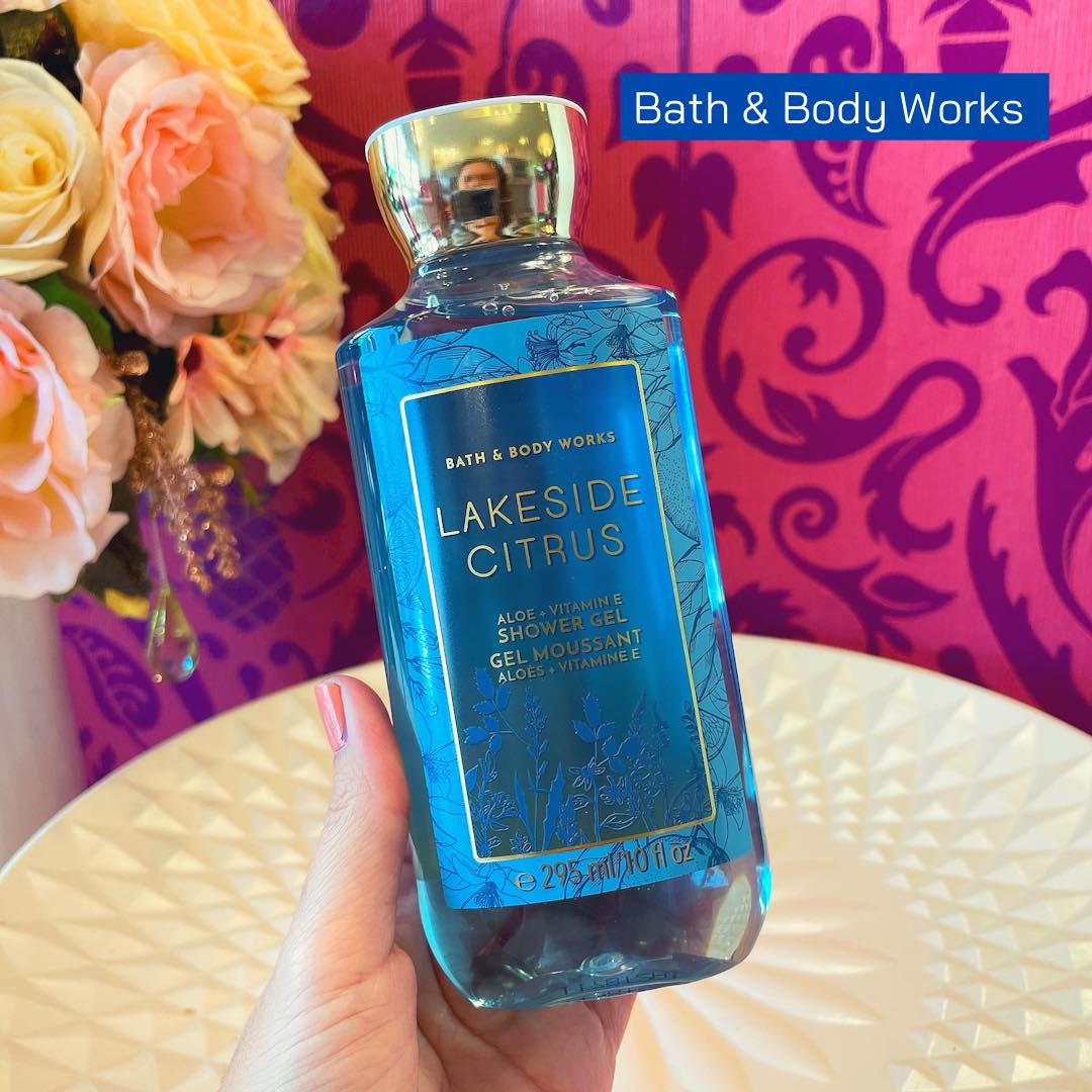 BBW เจลอาบน้ำ ดีงามที่สุด กลิ่นSG lakeside citrus 295ml.