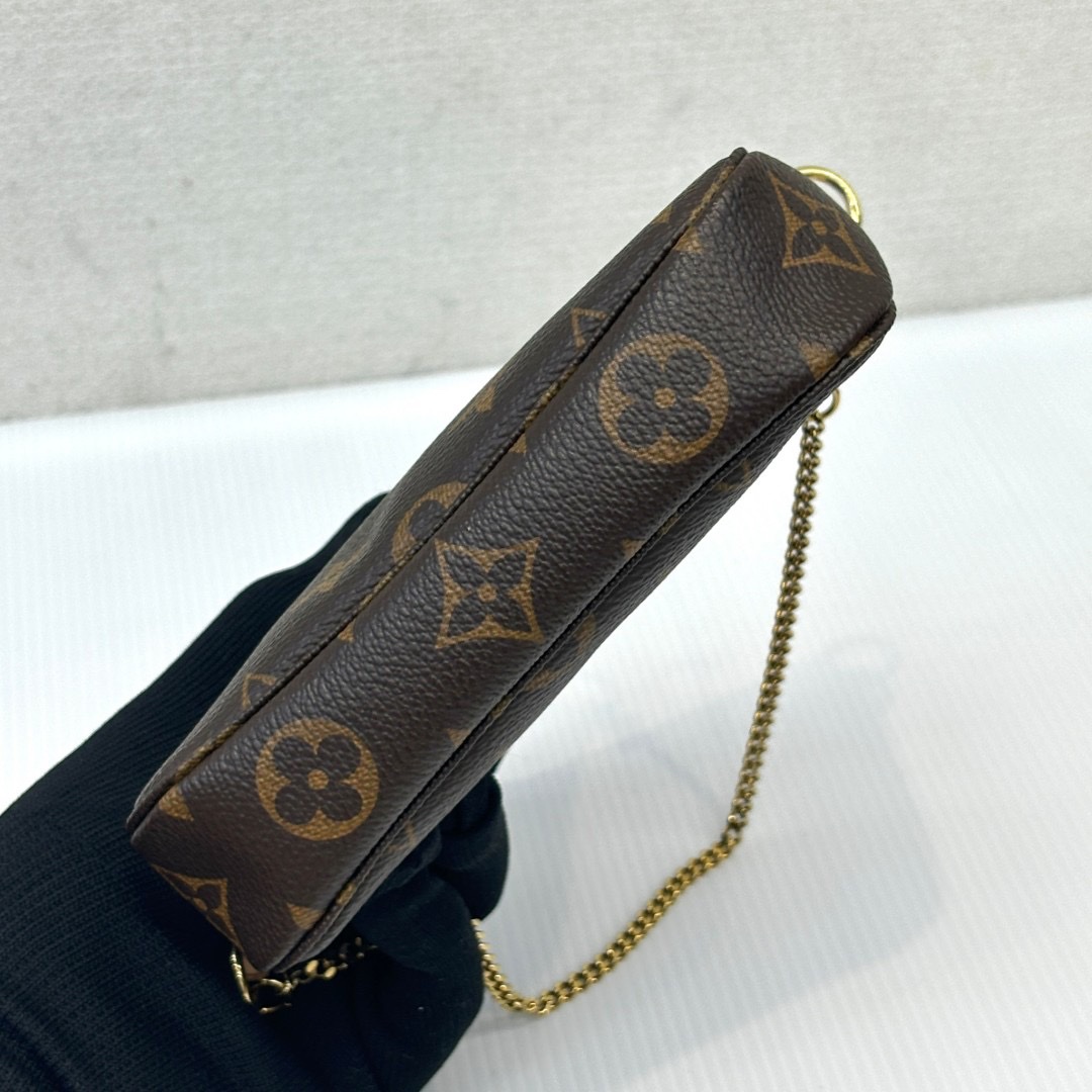 กระเป๋าLv mini pochette มือสอง