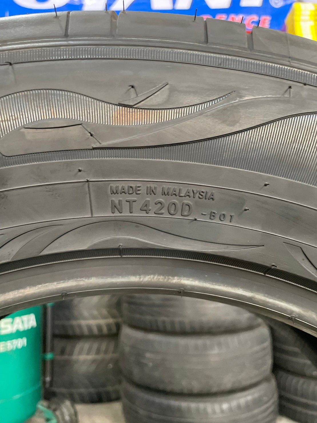 NITTO NT420SD 265/60R18 ยางลายซิ่ง สปอร์ต สมรรถนะสูง ยางใหม่ปี2023