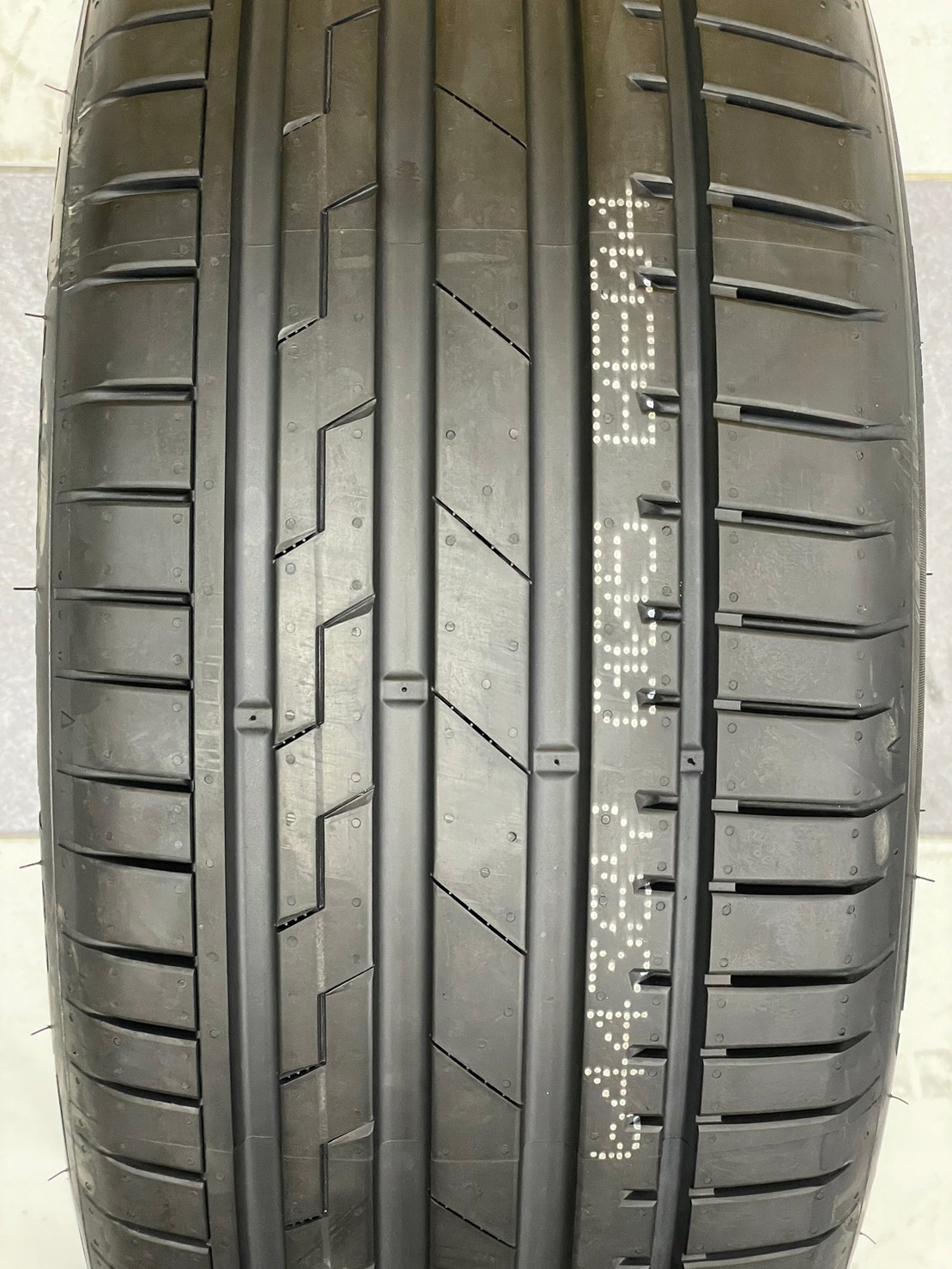 GITI SPORT S2 245/45R17 ยางใหม่ปี2023