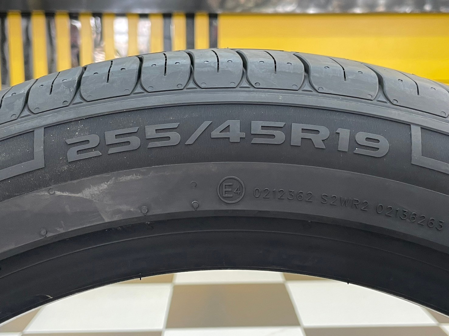 ยางใหม่ GITI Control P10 255/45R19 ยางใหม่ปี2023