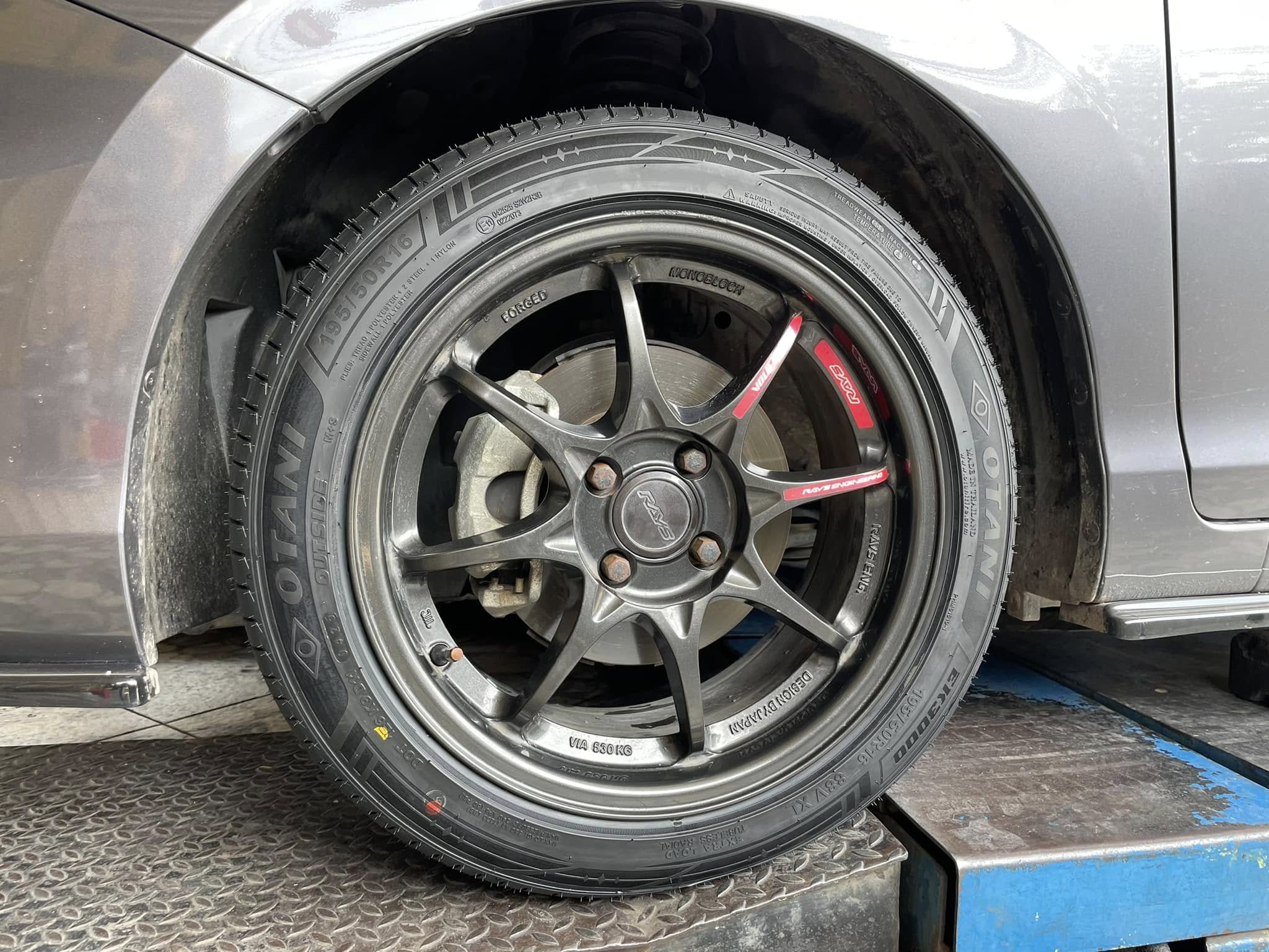 🚘 #HONDA_CITY🛞 เปลี่ยนยาง #OTANI #EK3000 195/50R16 #บริการตั้งศูนย์ล้อ🛞