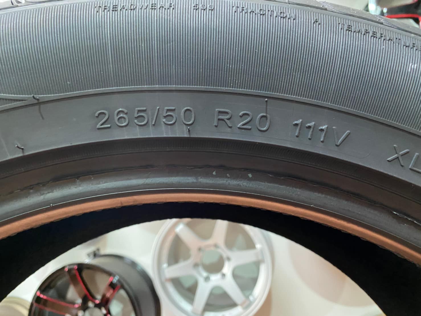 265/60R18 ยางใหม่ดีสโตน Deestone R702 ยางปี2020 ยางสปอร์ตคุณภาพดี