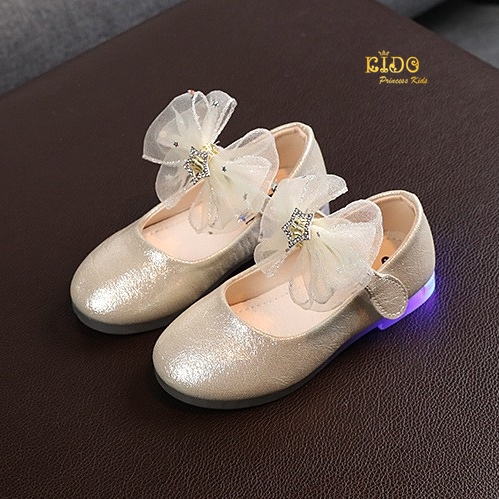 รองเท้าเด็ก(หน้าร้านอยู่รัชดา ลองได้)H108สีครีม หน้าโบว์ที่เท้า