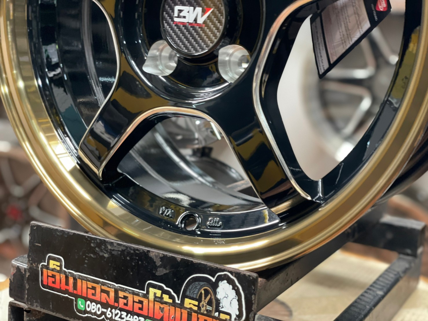ล้อแม็กซ์ขอบ15 Brightwheels BW-57 ขอบ15 กว้าง7 ออฟ35 4รู100 สีดำขอบไดร์ทอง(LP/B MG)
