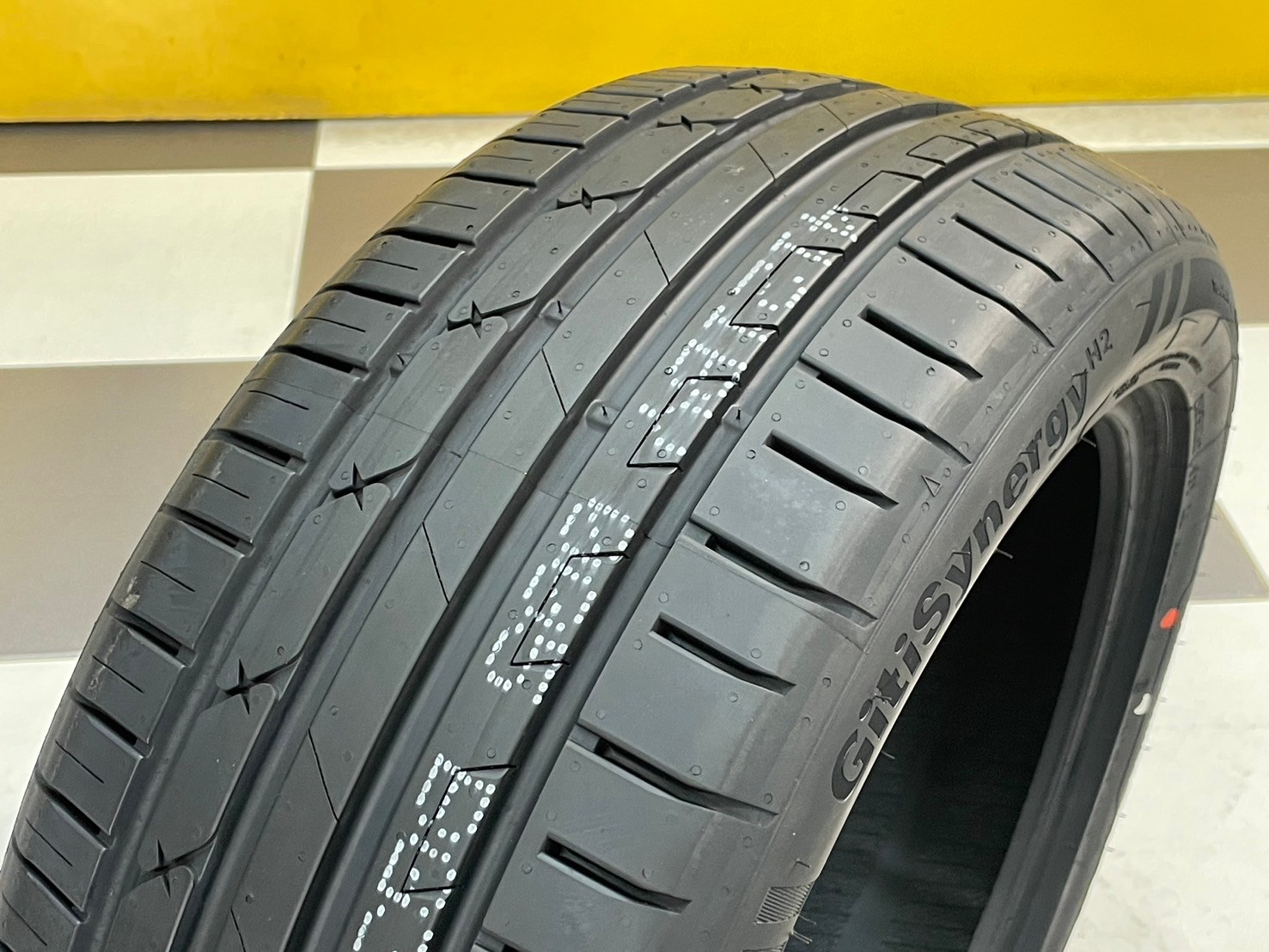 Giti Synergy H2 205/50R17 ยางใหม่ปี2024