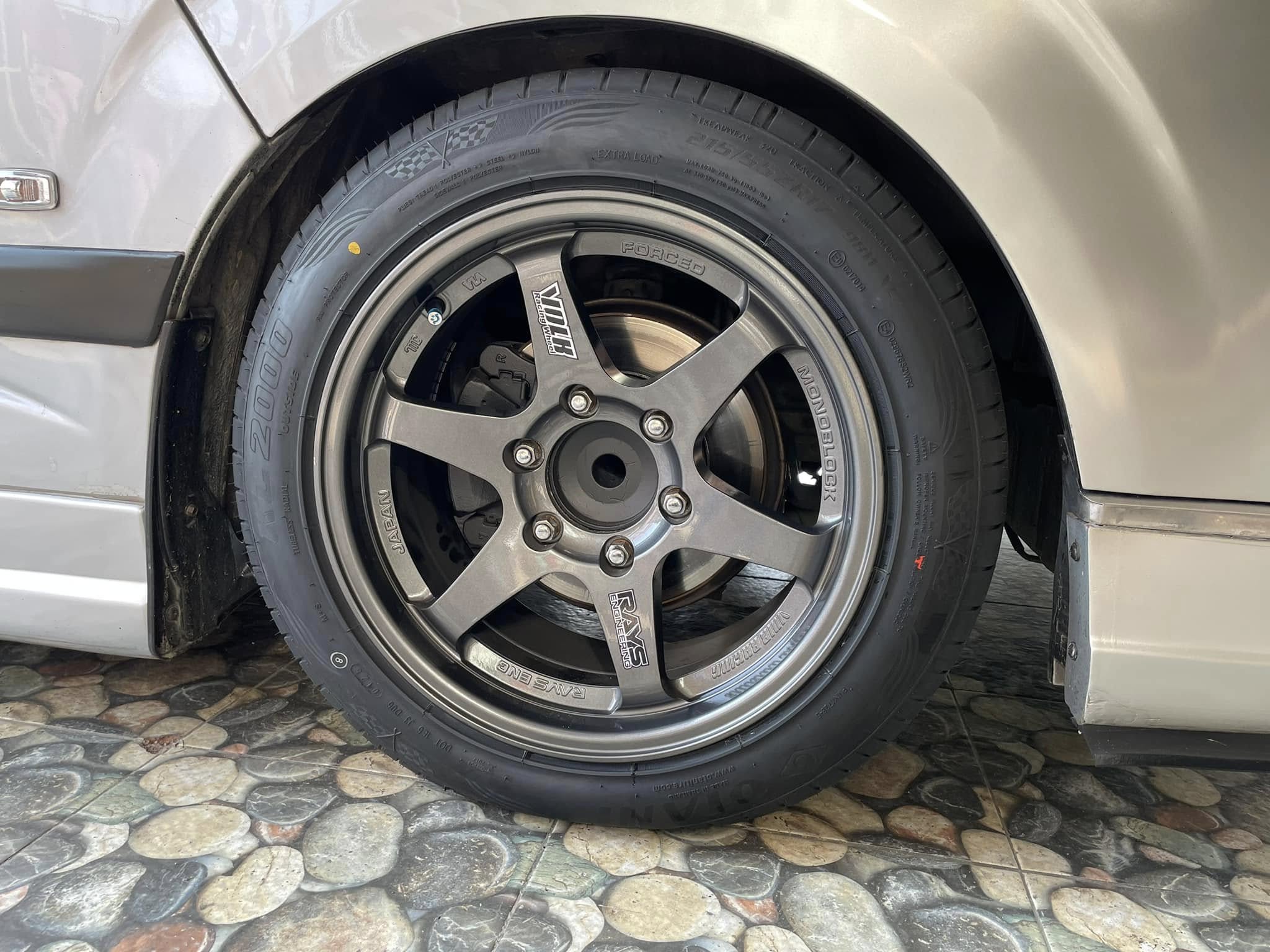 🚘 #TOYOTA_COMMUTER #OTANI #KC2000 215/55R17