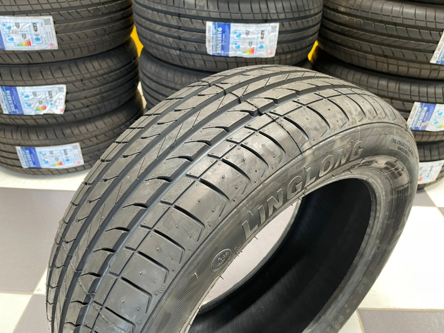 ยางใหม่LINGLONG CROSSWIND HP 205/55R16 ยางใหม่ปี2022