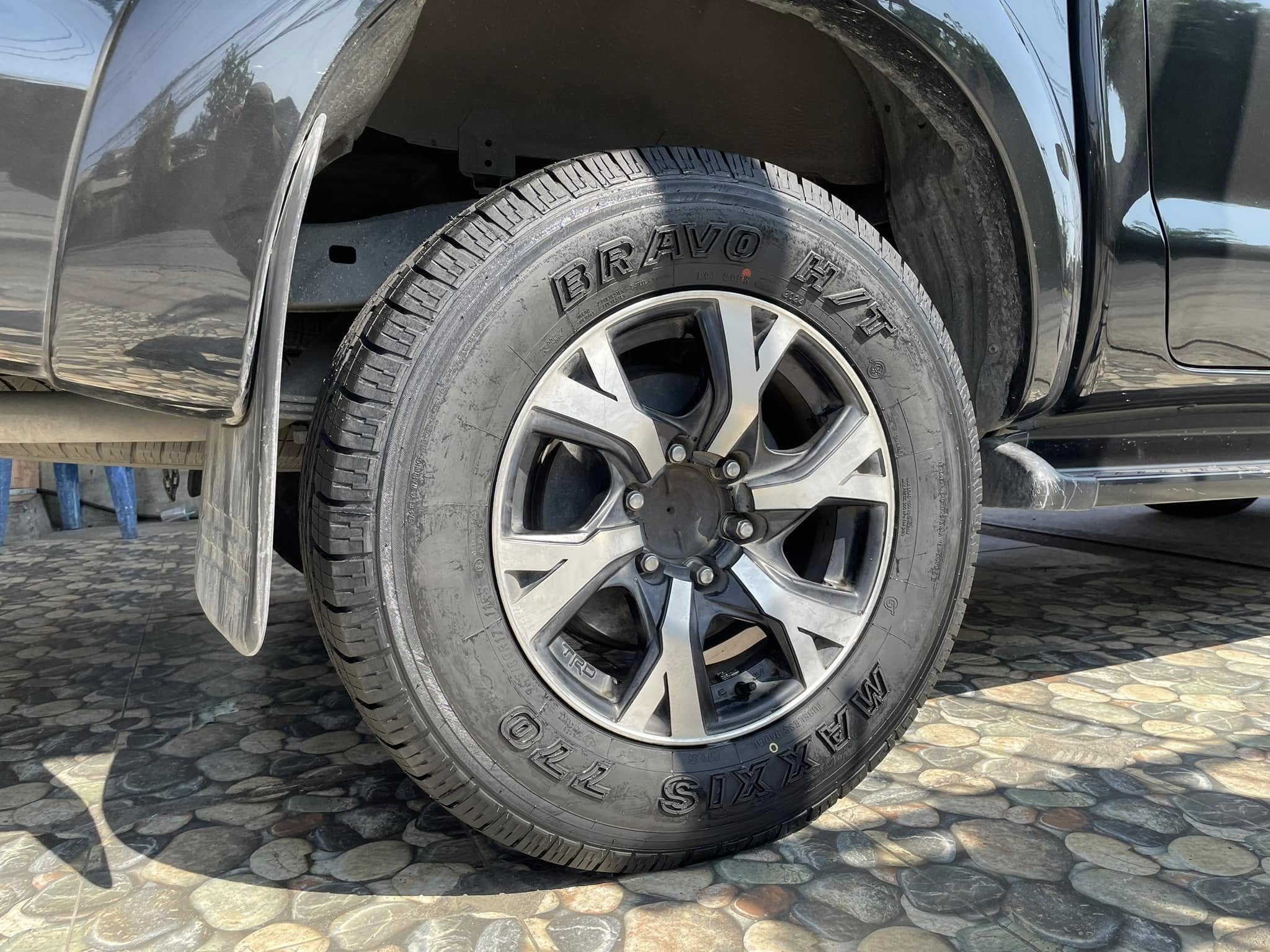 🛞❤️ #TOYOTA_VIGO 🚘เปลี่ยนยาง 🛞🐘#MAXXIS #BRAVO #HT770 265/65R17