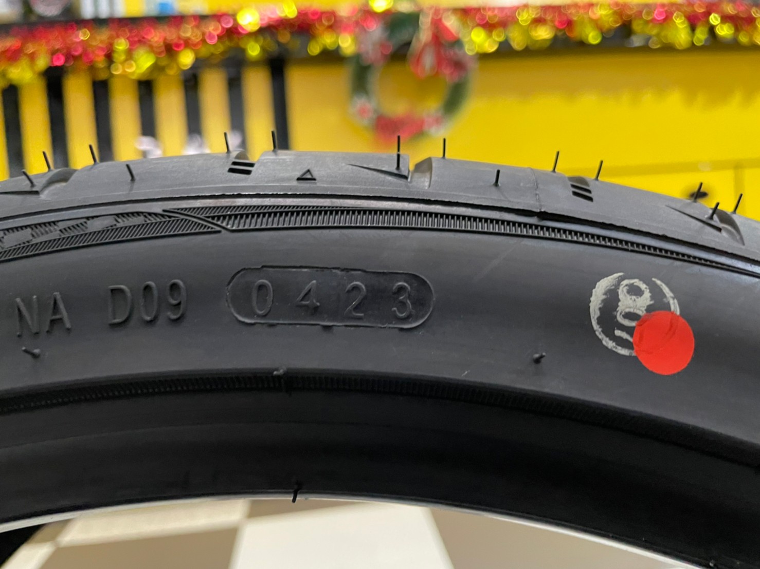 ยางใหม่ปีเก่าราคาพิเศษ OTANI KC1000 235/35R19 ยางใหม่ปี2023