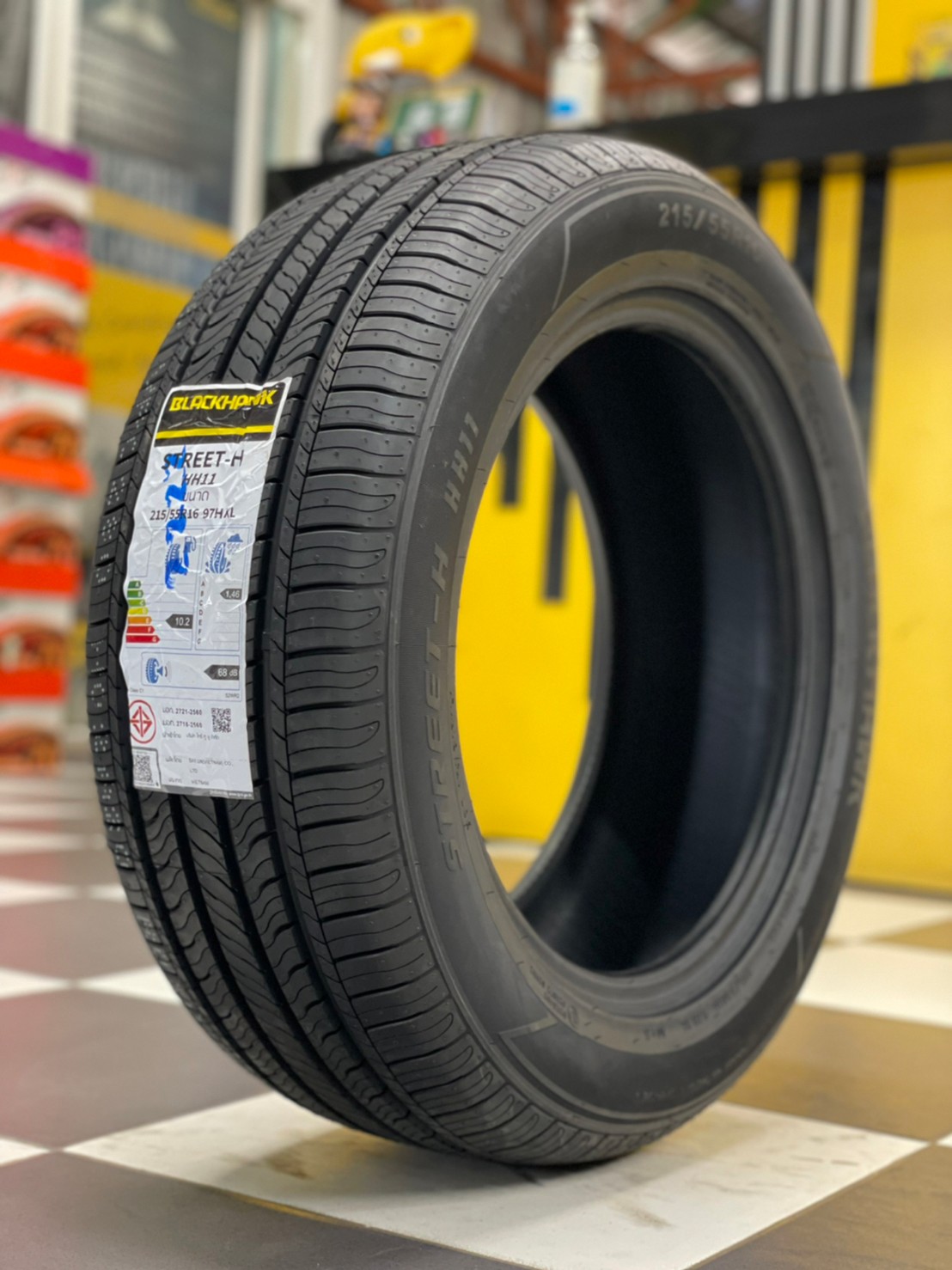 215/55R16 BLACKHAWK ยางใหม่ปี2022