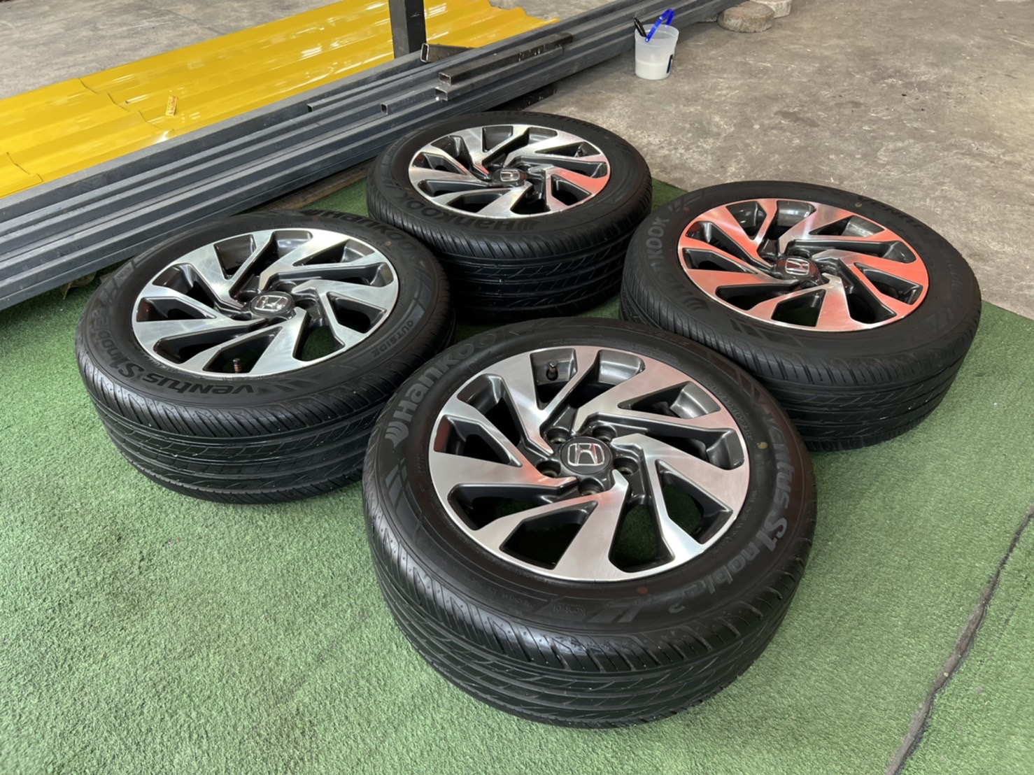 ล้อเดิม Honda Civic ขอบ16 พร้อมยาง Hankook S1 215/55/R16
