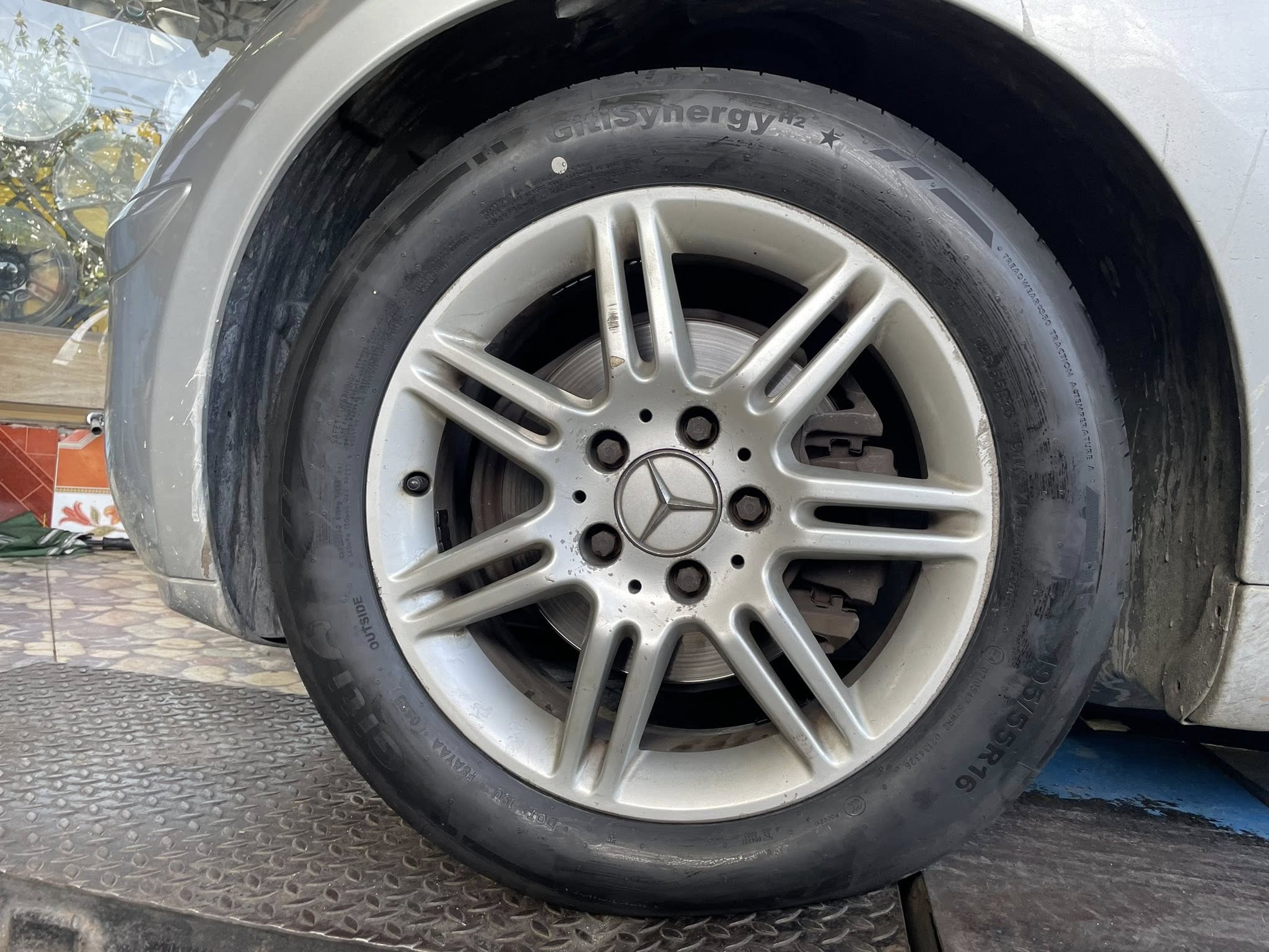 BENZ_A180🚘เปลี่ยนยาง 🛞🐘#GITI_SynergyH2_195/55R16