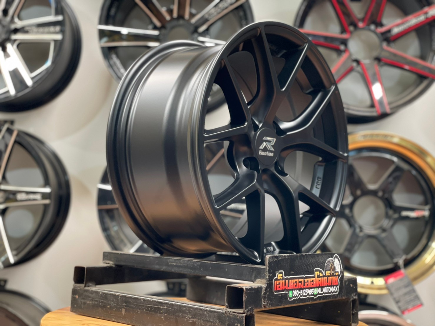 ล้อแม็กซ์ Emotion-R รุ่นFRE ล้อขอบ15 กว้าง7.5 ออฟ35 4รู100 สีดำกึ่งด้าน(SMB)