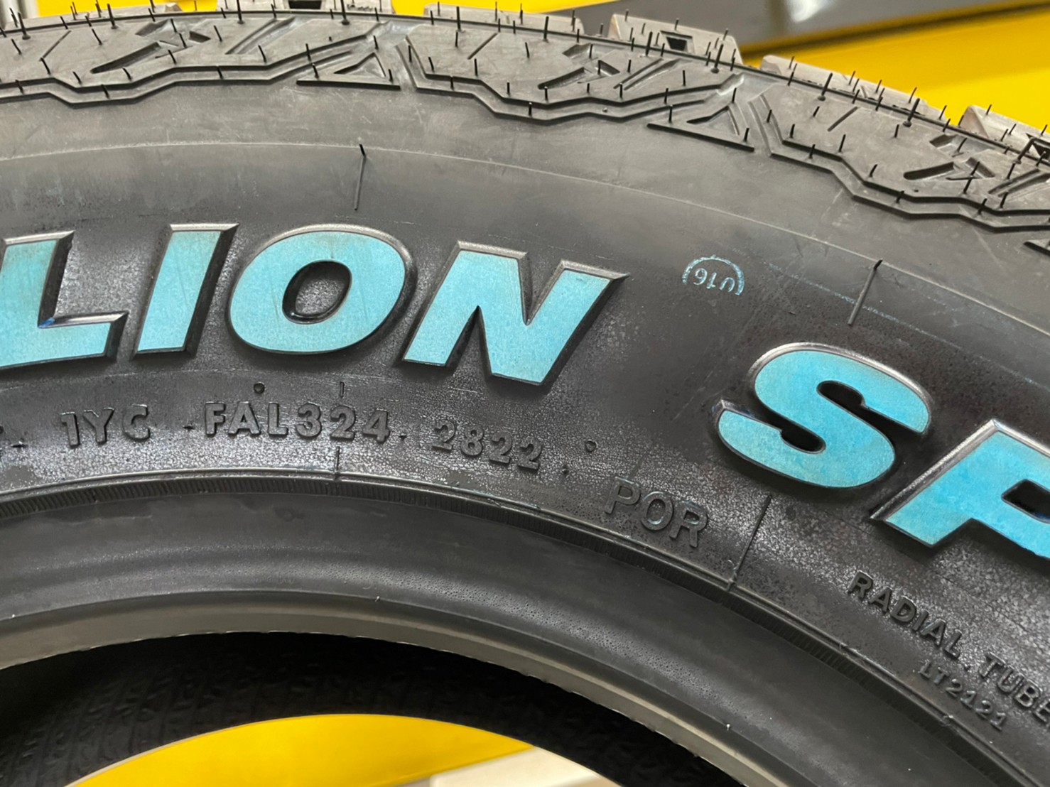 ยางไทย LEAO TIRES AT-2 265/70R16 ยางใหม่ปี2022