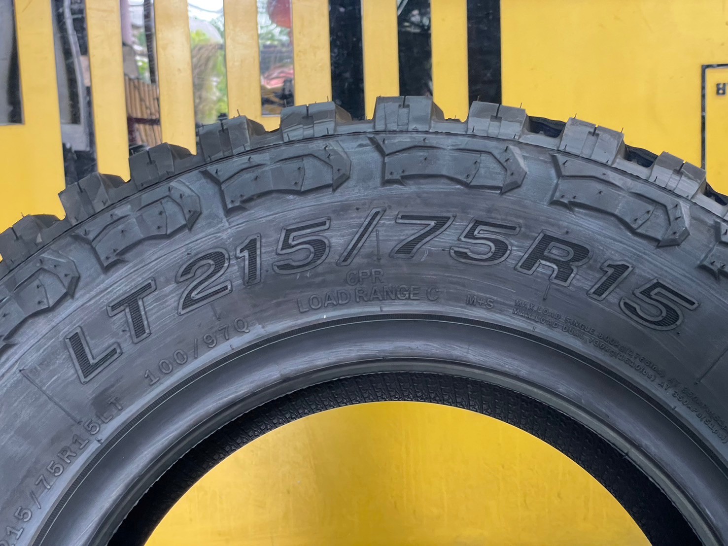 215/75R15 LINGLONG CROSSWIND MT ยางใหม่ปี2024