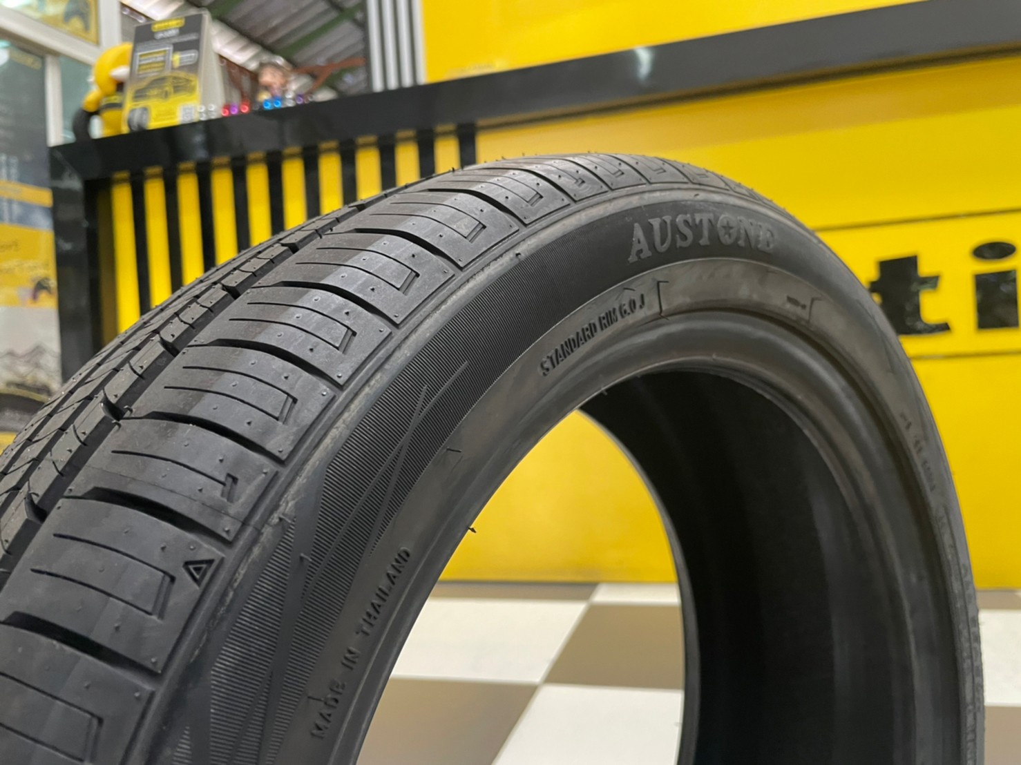 ยางใหม่AUSTONE SP602 195/50R16 ยางผลิตไทย คุ้มค่ารับประกันบาดบวมเบียดตำ365วันเคลมฟรี