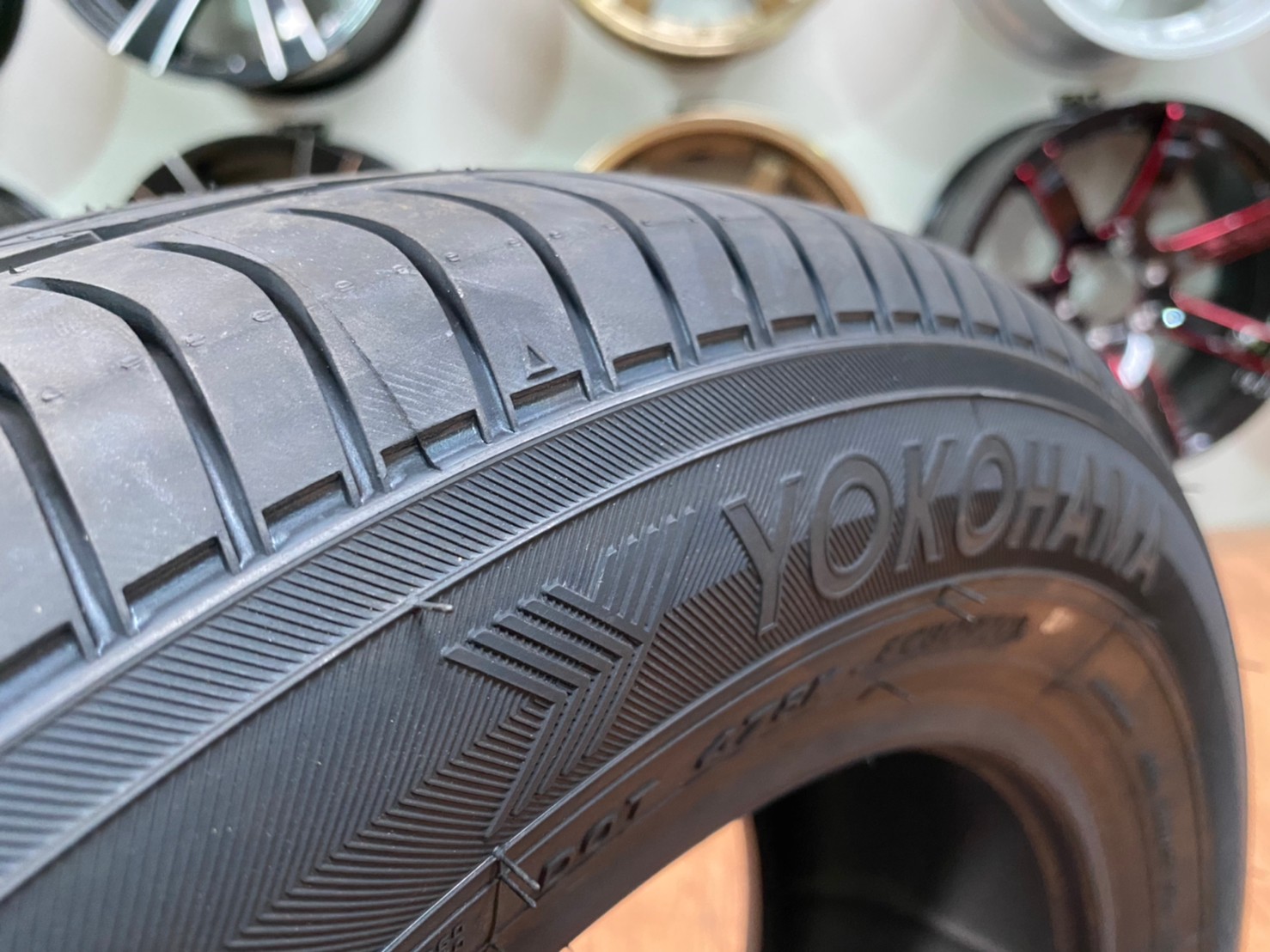 YOKOHAMA 205/55R16 ADVAN DB E70 ยางใหม่ปี2020