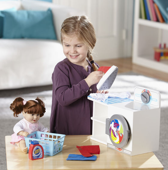 9352 Wooden Wash, Dry & Iron Play Set