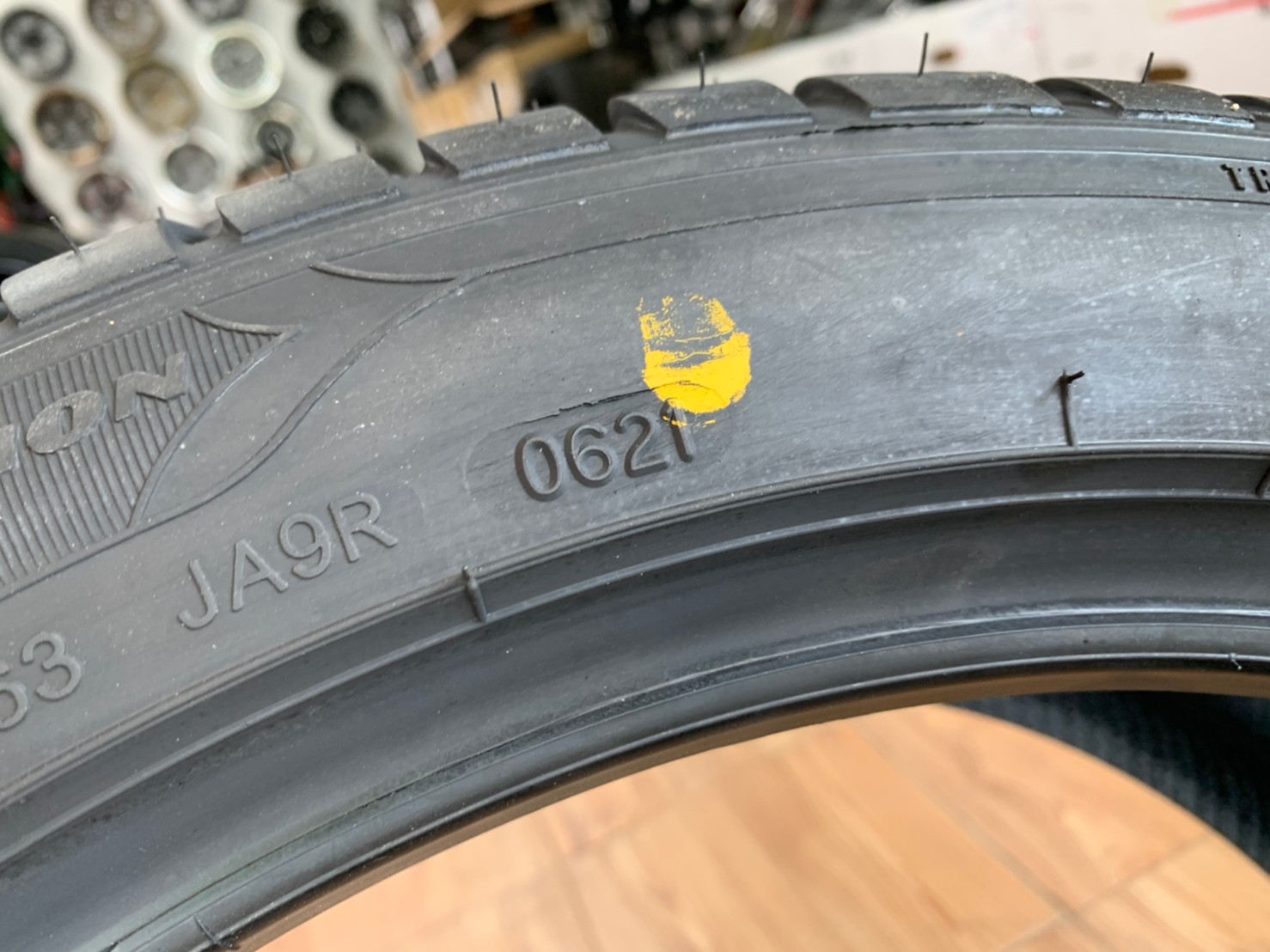 215/45R17 Goodyear Blue Streak Stiletto ยางใหม่ปี2021