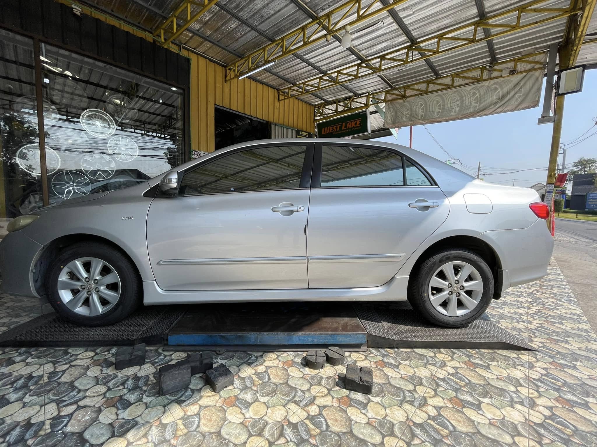 🚘 #TOYOTA_ALTIS🛞 เปลี่ยนยาง 🛞 #GT RADIAL ECOTEC 195/65R15