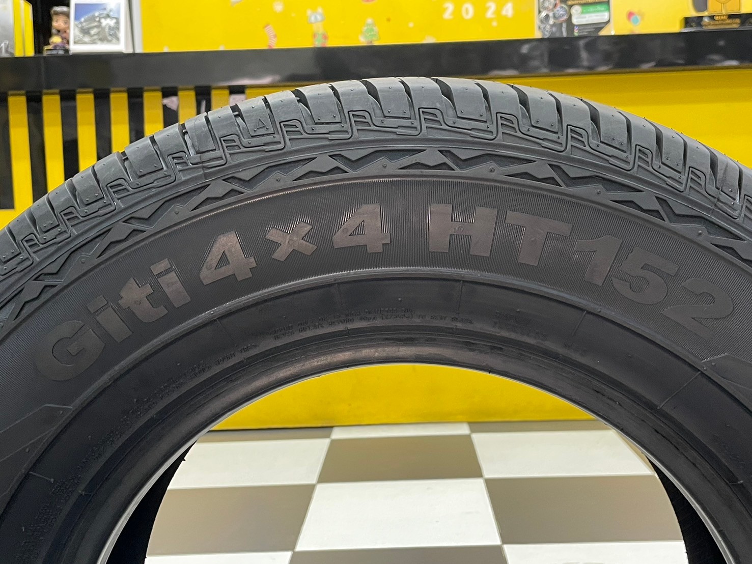 #235/70R16 #GITI 4x4 #HT152 ยางทางเรียบตัวหนังสือสีขาว นุ่มเงียบ ยางรถยนต์คุณภาพดี สมรรถนะสูง ยางใหม่ปี2024