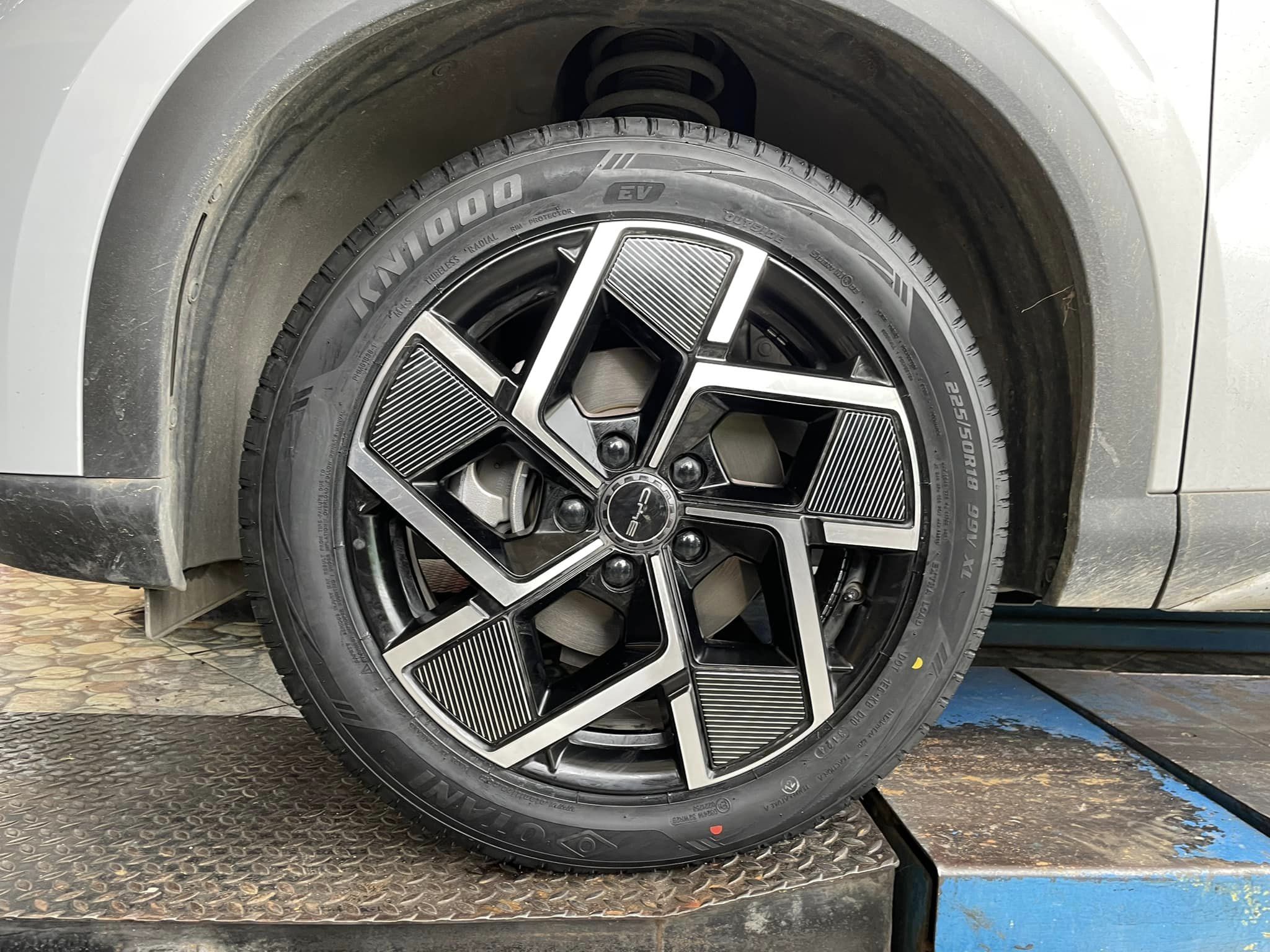 #BYD_ATTO3 #OTANI #KN1000 225/50R18