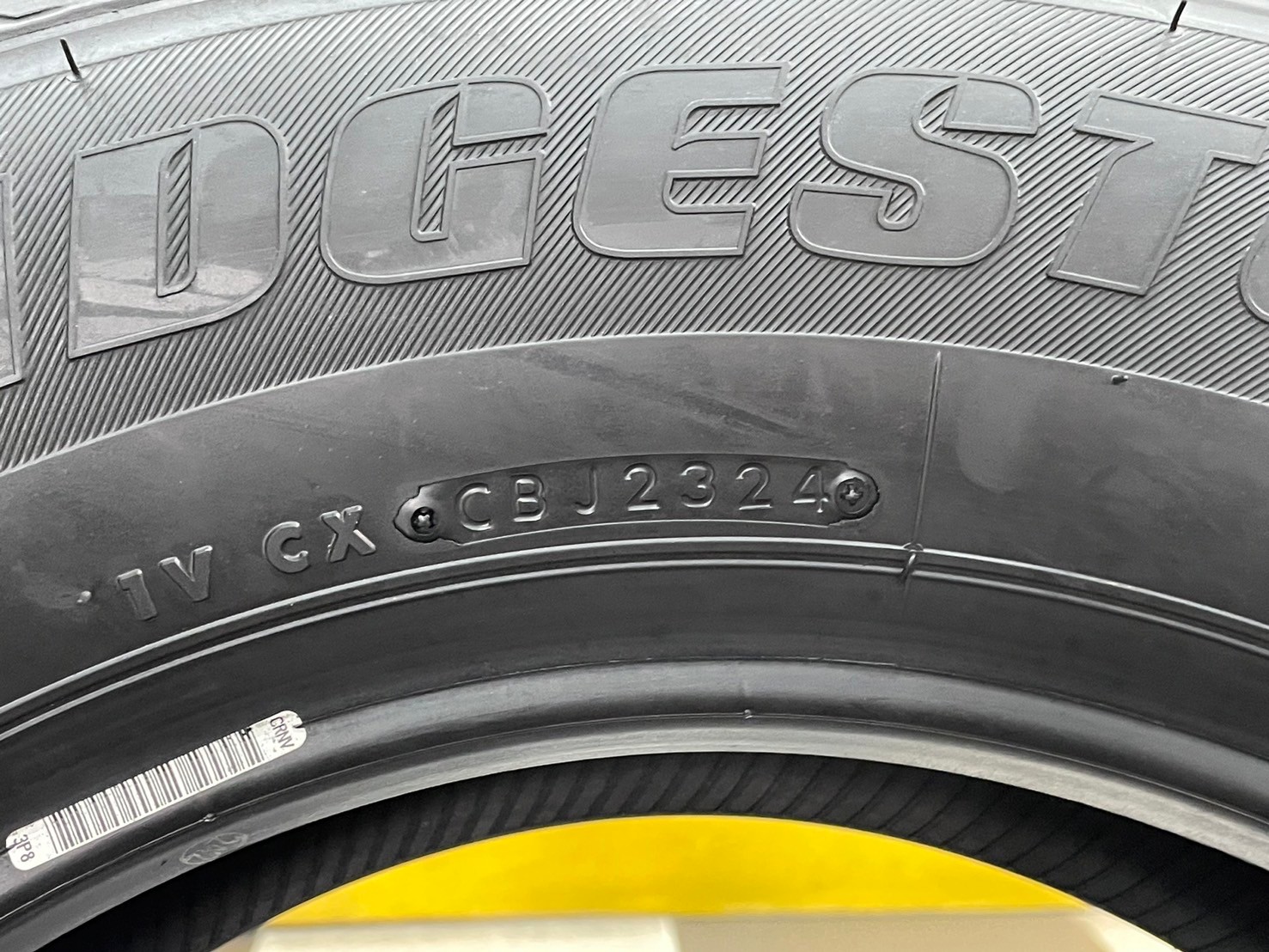 🔥🔥#Bridgestone Duravis R611 215/70R16 ยางใหม่ปี2024
