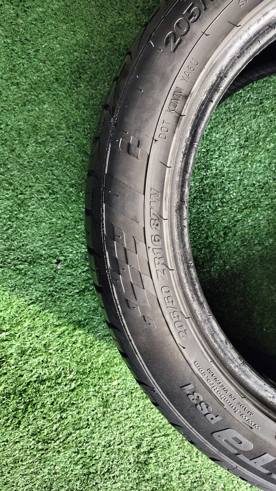 ยางมือ2 สภาพดี ดอกลึก หนา ยางยี่ห้อ KUMHO PS31 205/50ZR16 เส้นละ 400 บาท เหลือ 2เส้น