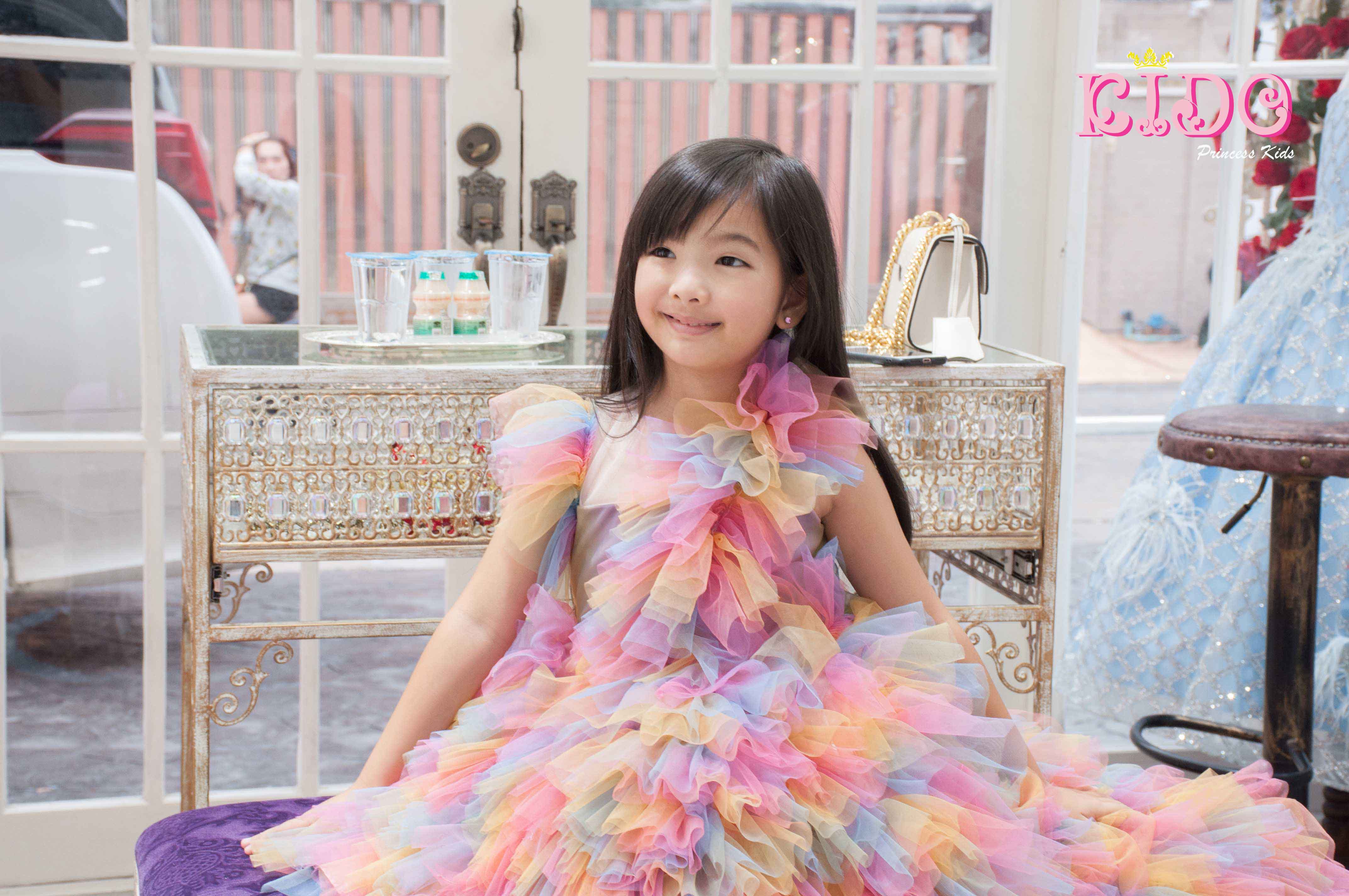 เช่าชุดเด็ก*มีหน้าร้านอยู่รัชดา ลองได้ เปลี่ยนได้ ถ่ายรูปเองจากสินค้าจริง*W18207 ชุดราตรีเด็กออกงาน สีสันสดใส ชุดเดินแบบเด็ก ชุดประกวดเด็ก