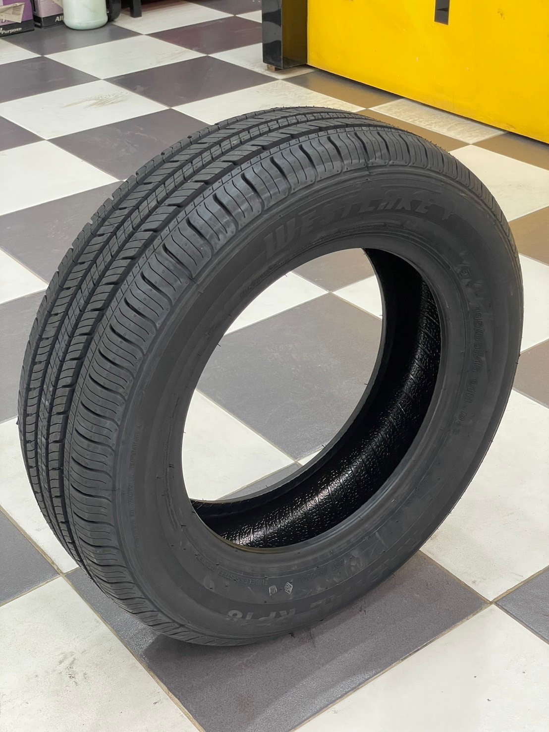 ยางใหม่เวคเลค #Westlake RP18 195/65R15 ยางใหม่ปี2024