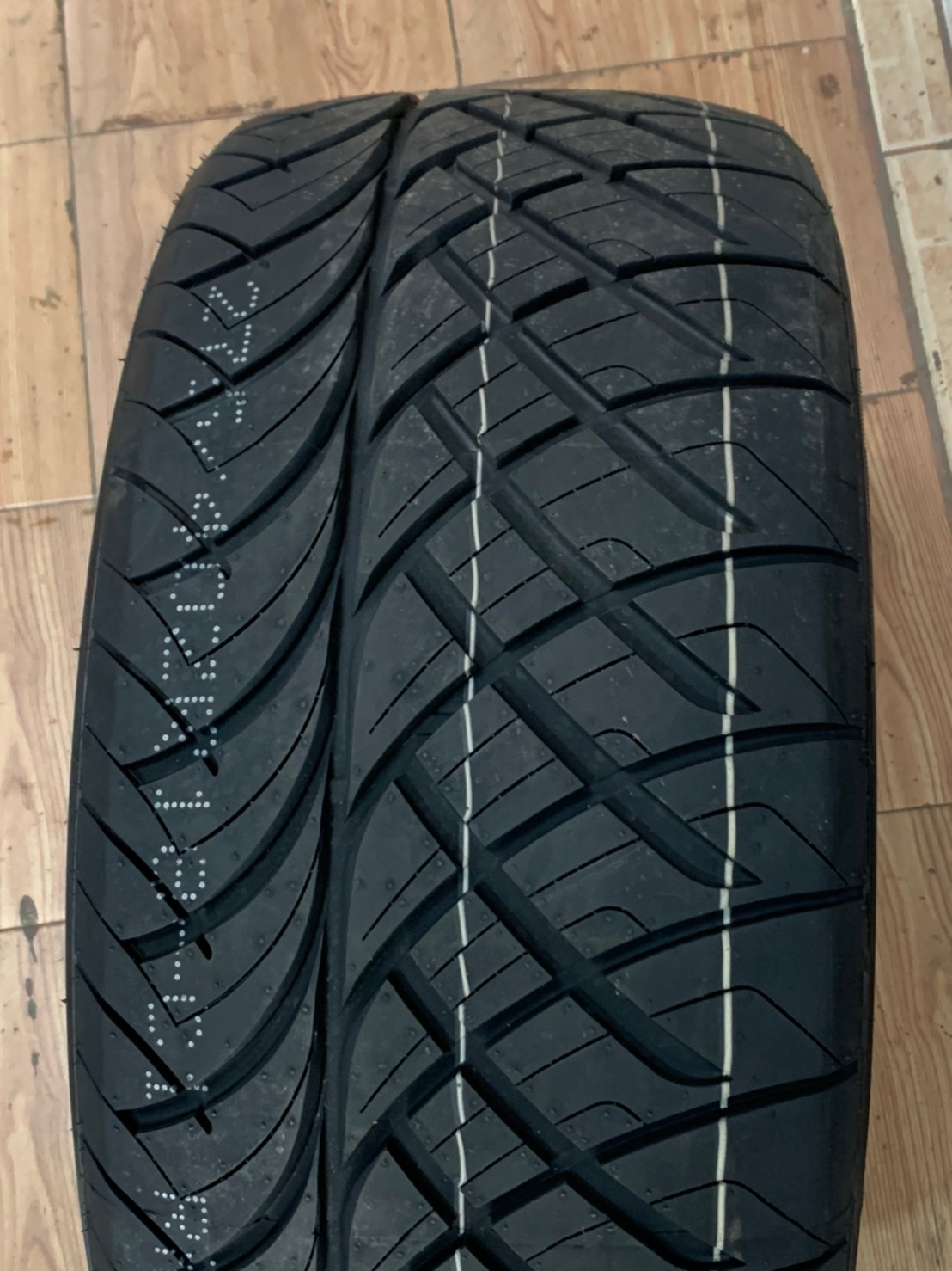 KINTO V-36 275/40R18 ยางสปอร์ตลายซิ่งคุณภาพดีนุ่มหนึบ ยางสายพันธุ์ญี่ปุ่น