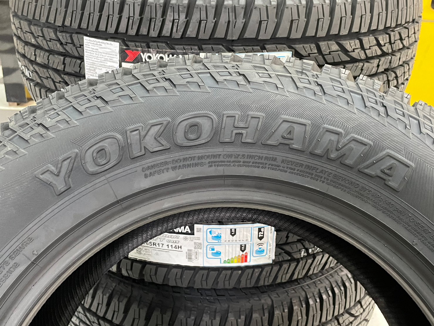 YOKOHAMA GEOLANDAR AT G015 255/65R17 ยางใหม่ปี2023 (4เส้น)