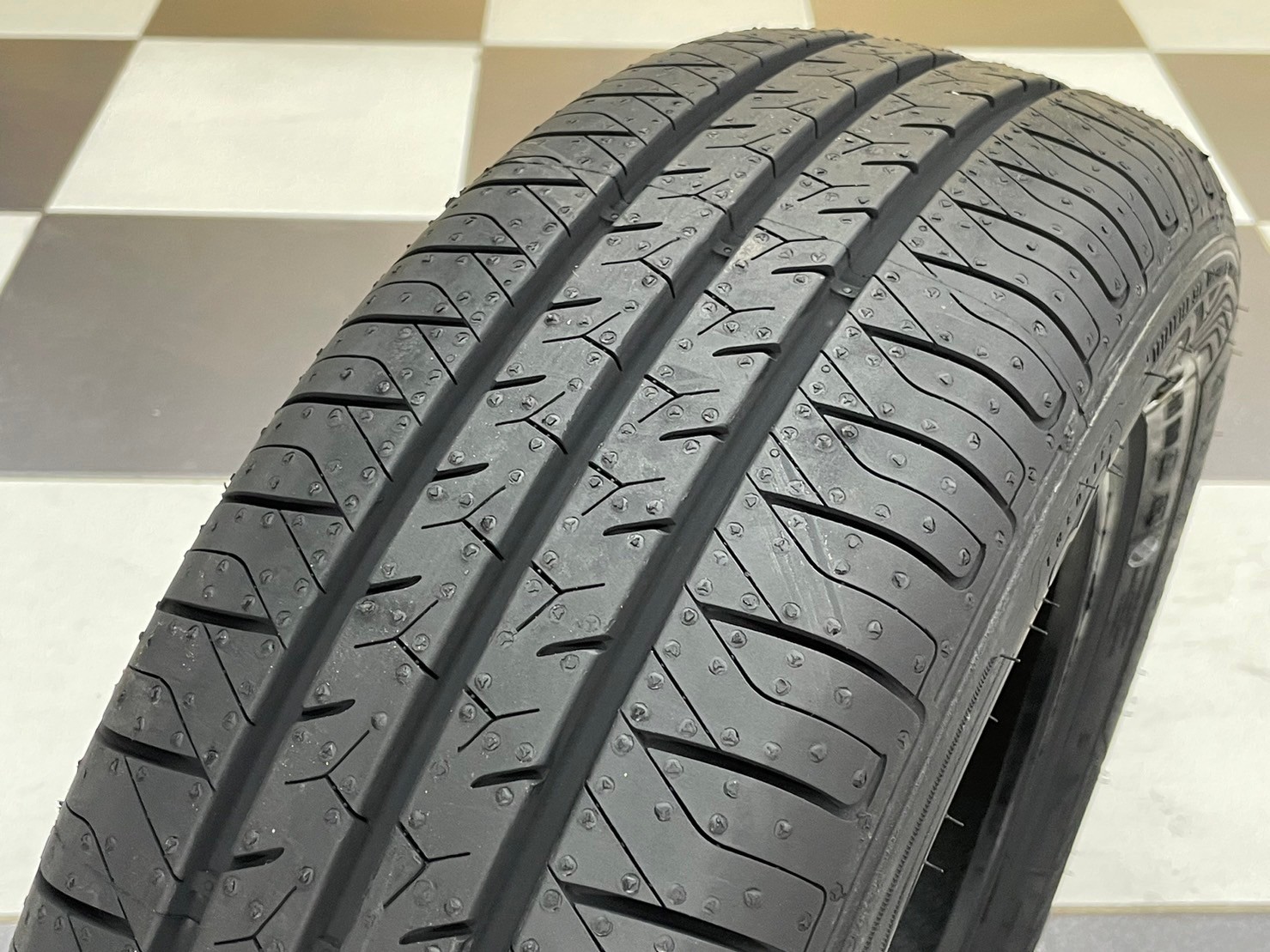 #GOODYEAR Assurance DuraPlus 2 185/65R15 ยางใหม่ปี2024