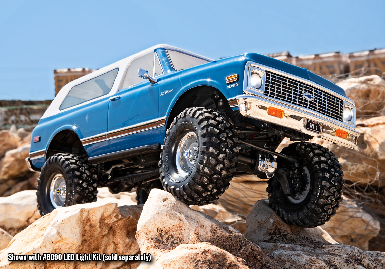 9111X Body, Chevrolet Blazer (1972), complete (blue) (includes grille, side mirrors, door handles, windshield wipers, front & rear bumpers, decals)