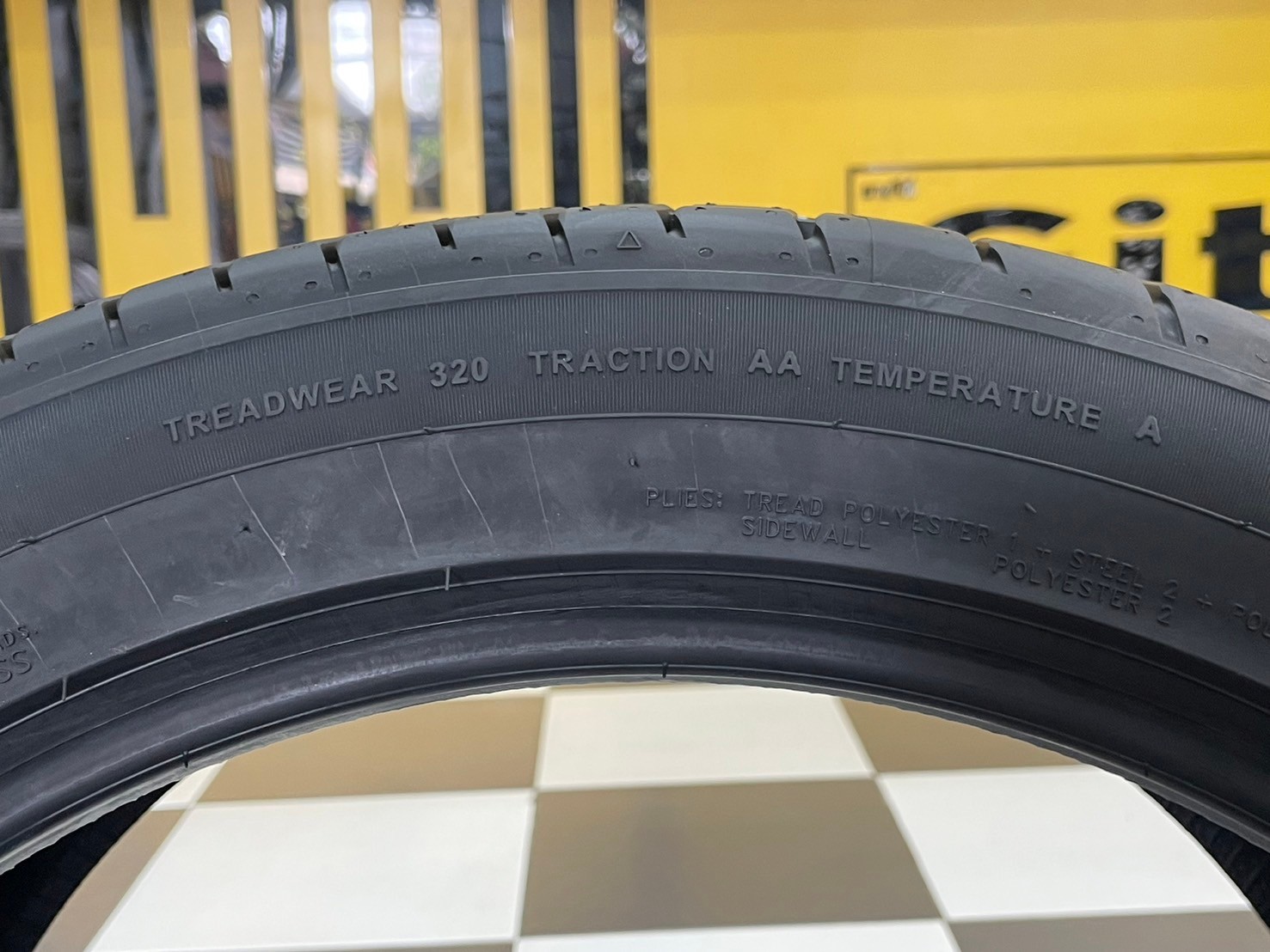 GITI SPORT S2 235/45R18 ยางใหม่ปี2024
