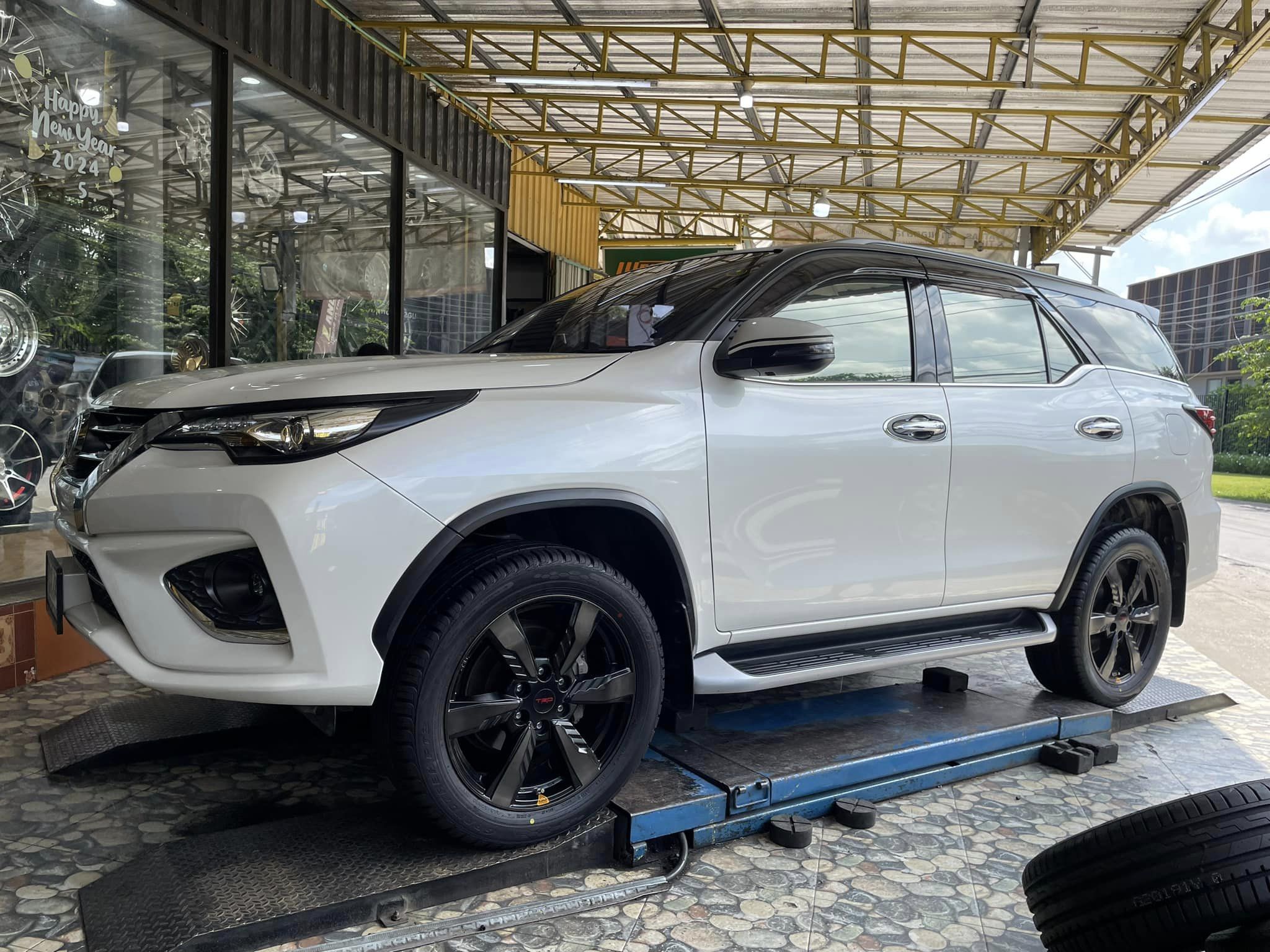 🛞❤️ #TOYOTA_FORTUNER 🚘❤️💫 🛞🐘#DUNLOP_GRANDTREK PT3_265/50R20 ❤️ 🛞 #TPMSตัววัดลมยางอัตโนมัติ🛞