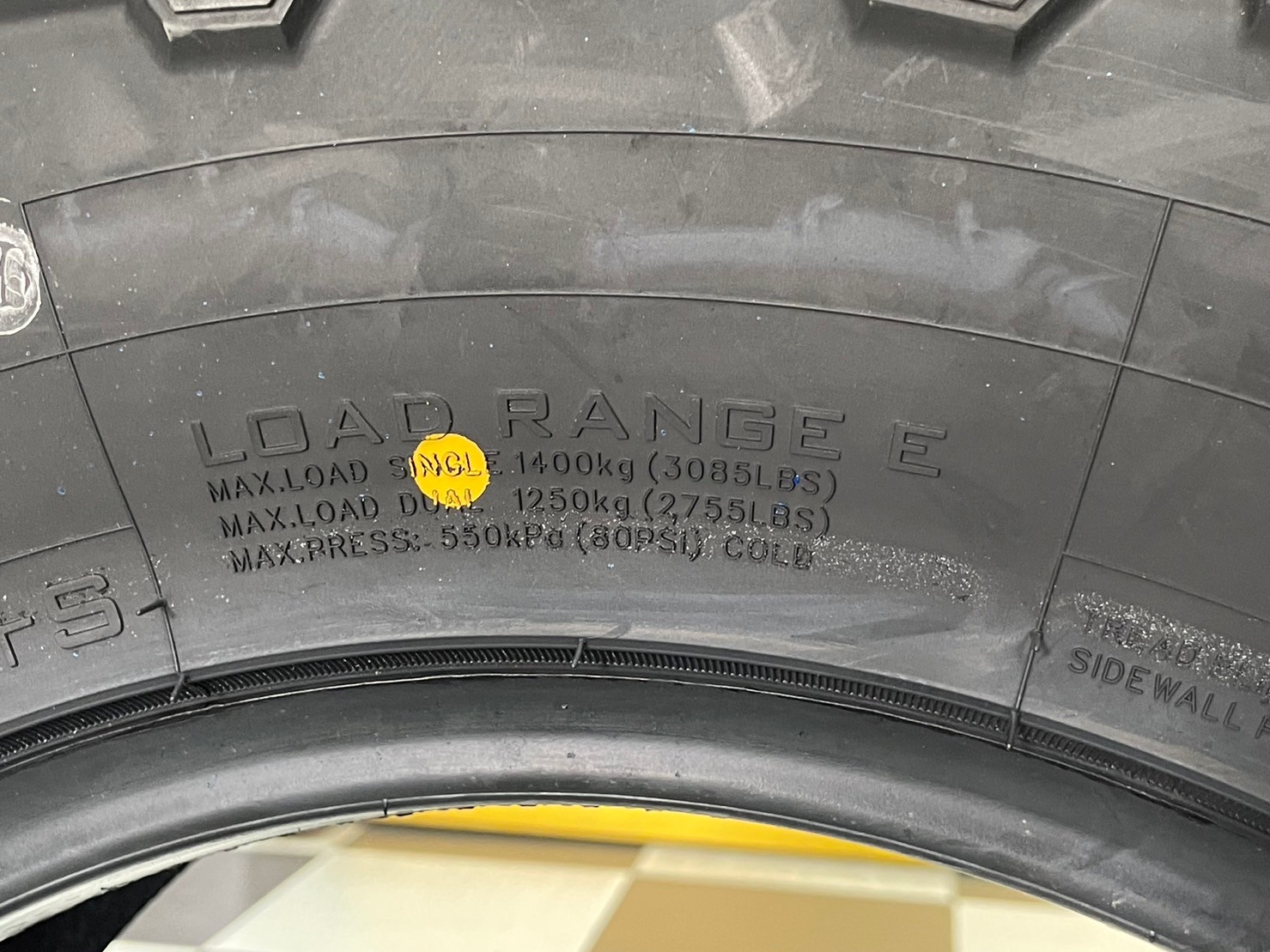 ยางใหม่ 245/75R16 Deestone Power Cruz รุ่น MUD TERRAIN - MT431 (แก้มขาว) ยางใหม่ปี2024