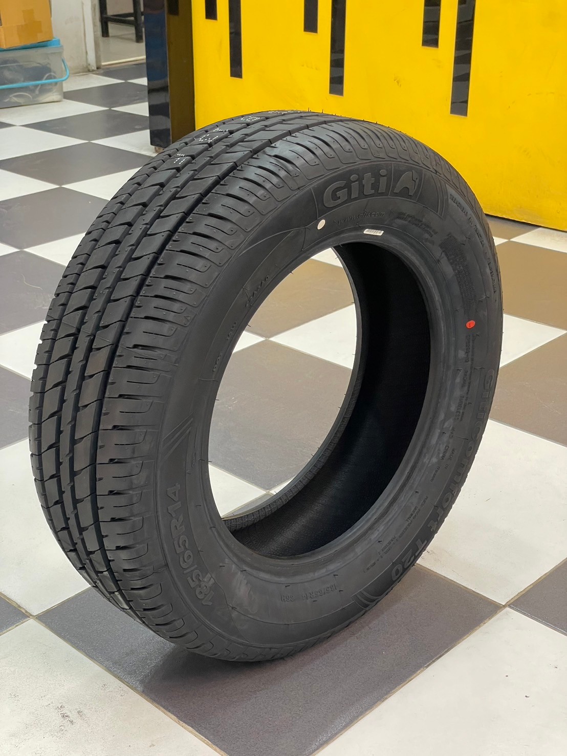 Giti Comfort T20 185/65R14 ยางใหม่ปี2024