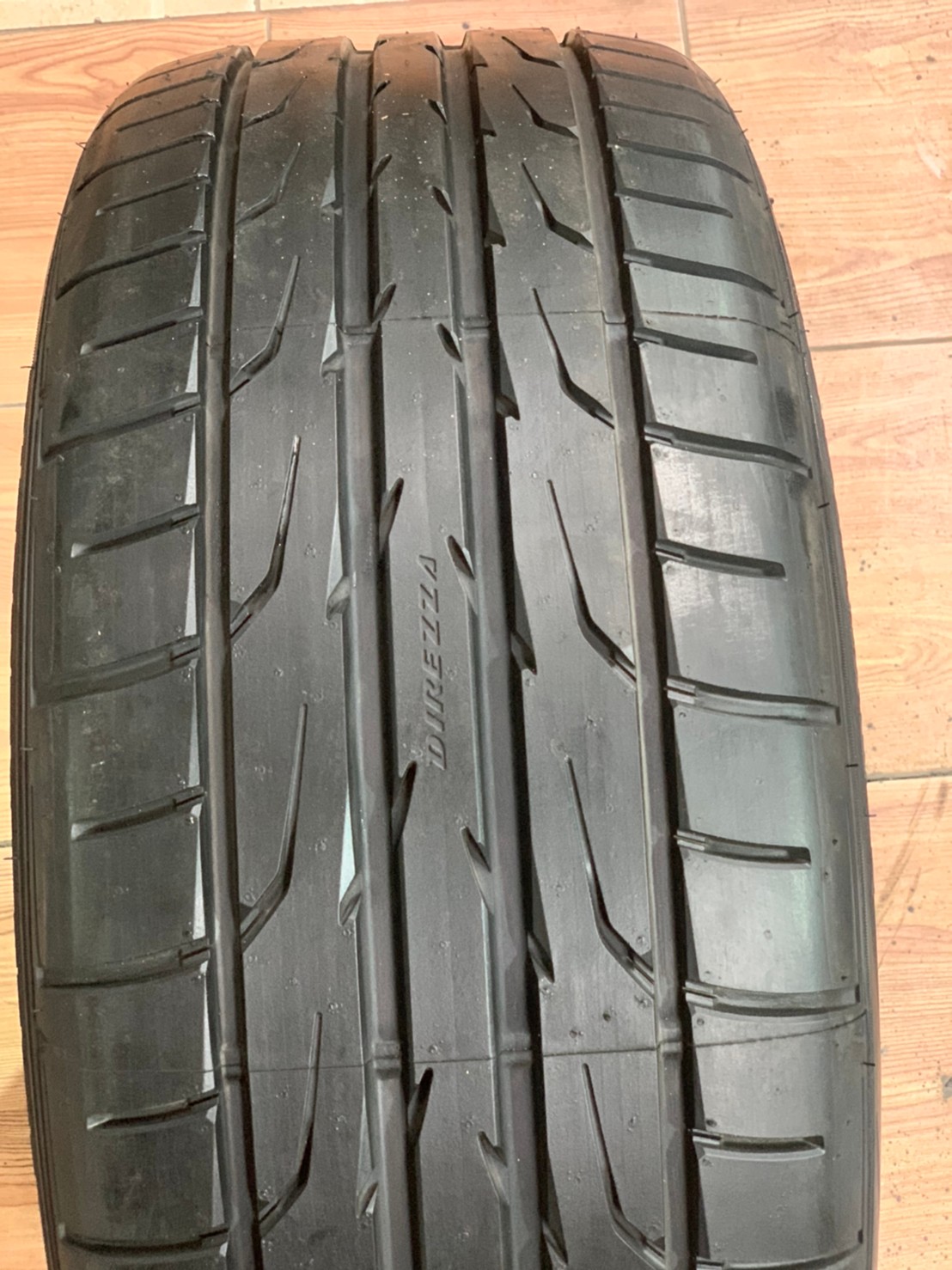 ยางใหม่ DUNLOP DZ102 255/45R18 ยางปี18