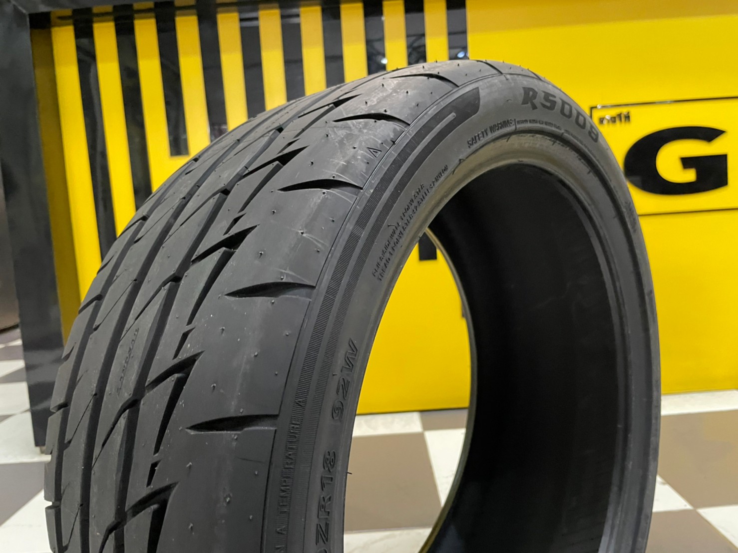 225/40R18 ยางลายซิ่ง 🔥🔥🔥Landsail RS009 ยาง