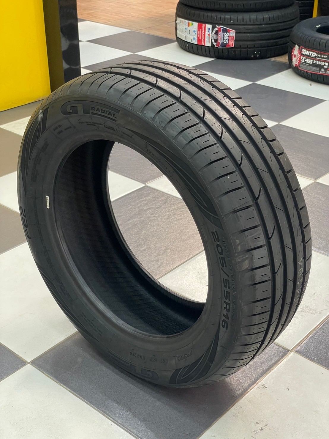 GT RADIAL FE2 205/55R16 ยางใหม่ปี2023