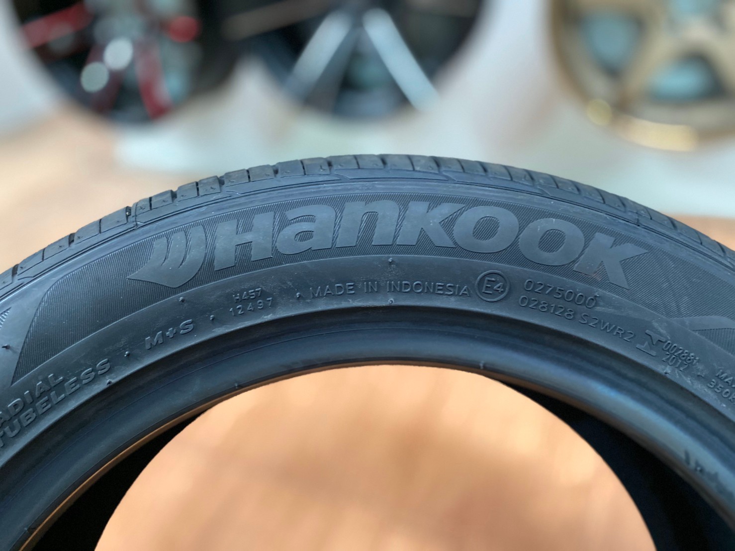 ยางใหม่นุ่มเงียบ Hankook V2 195/50R15 ยางใหม่ปี2020 พร้อมติดตั้งฟรี