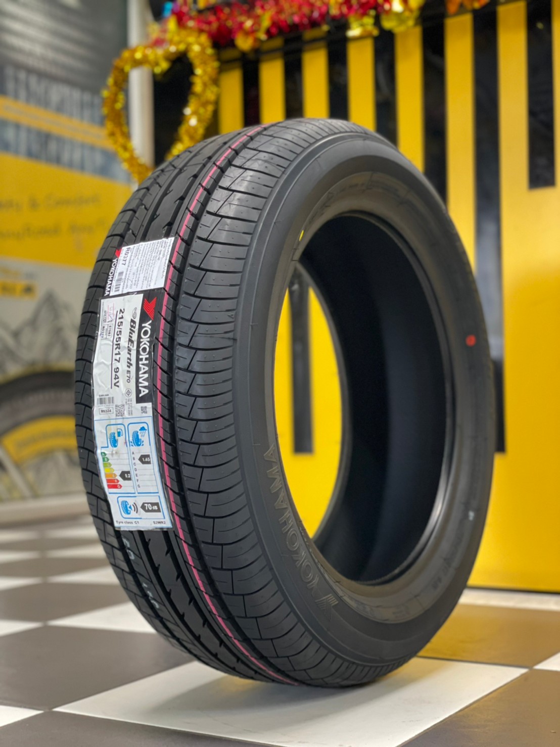 ยางใหม่YOKOHAMA ADVAN DB E70 215/55R17 ยางใหม่ปี2023
